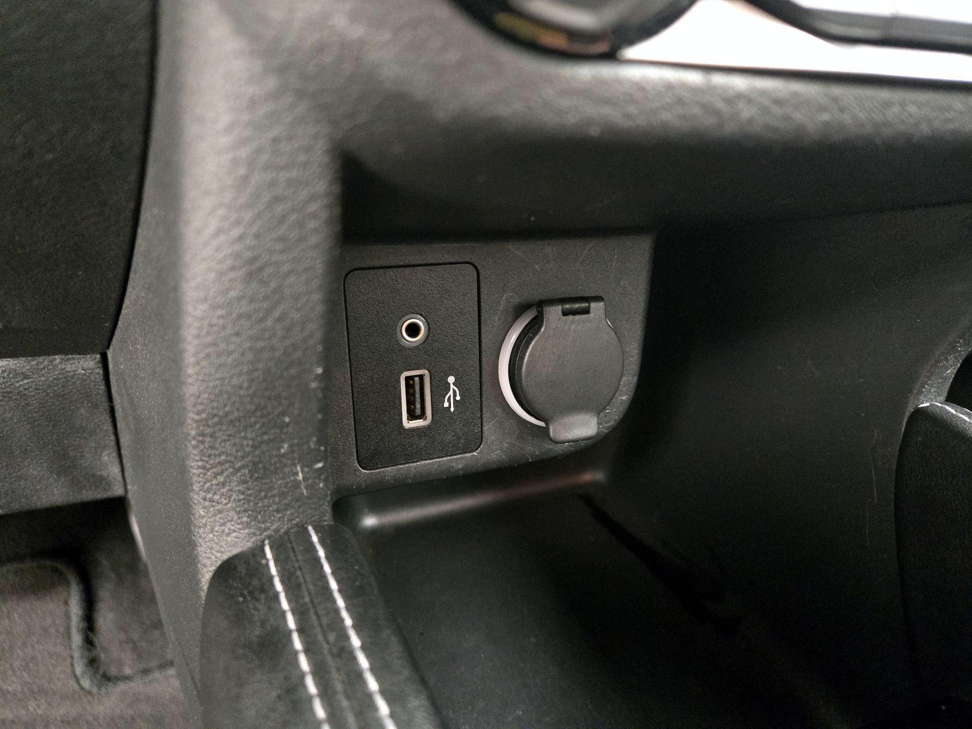 Thumbnail: 2020 Nissan Kicks - 18