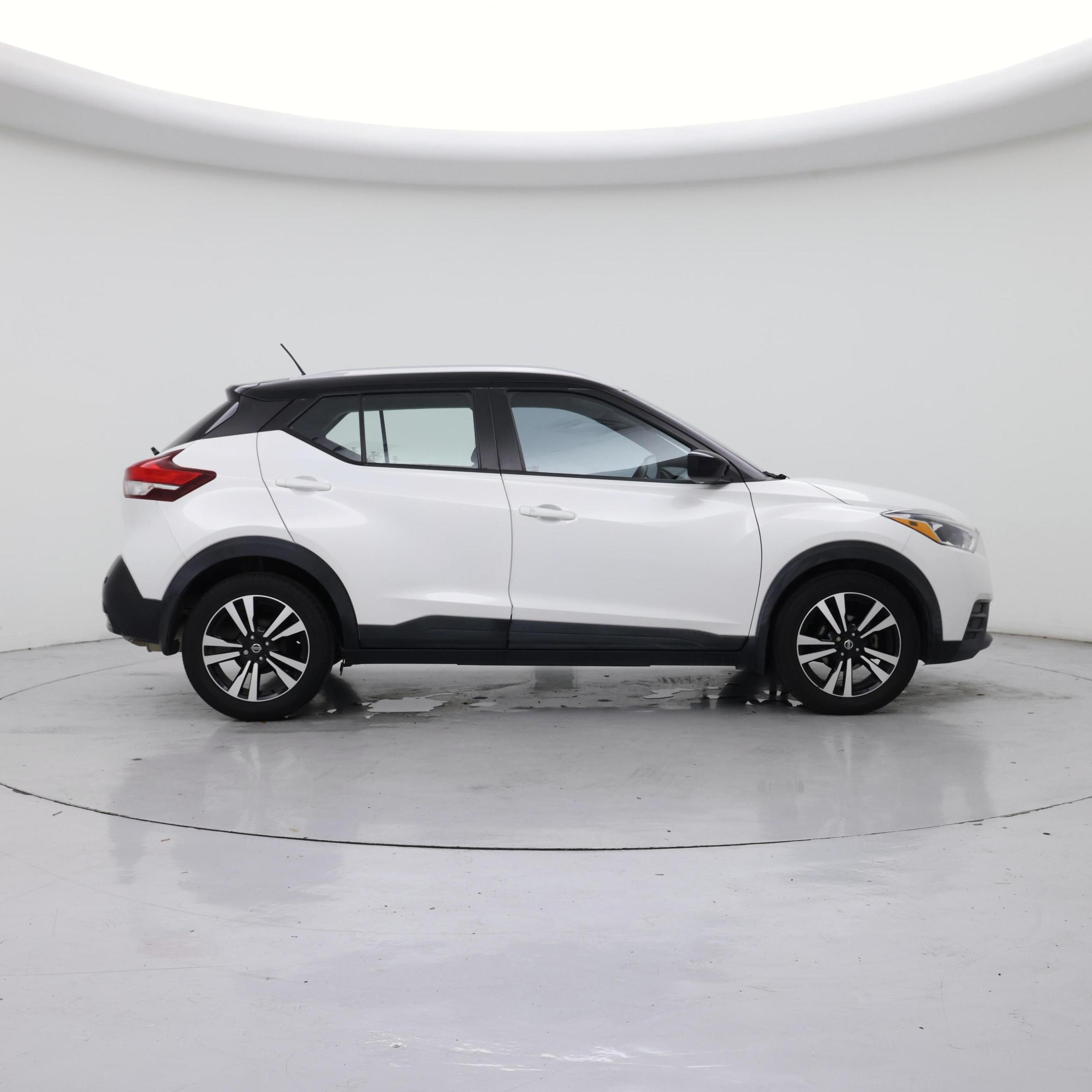 Thumbnail: 2020 Nissan Kicks - 7