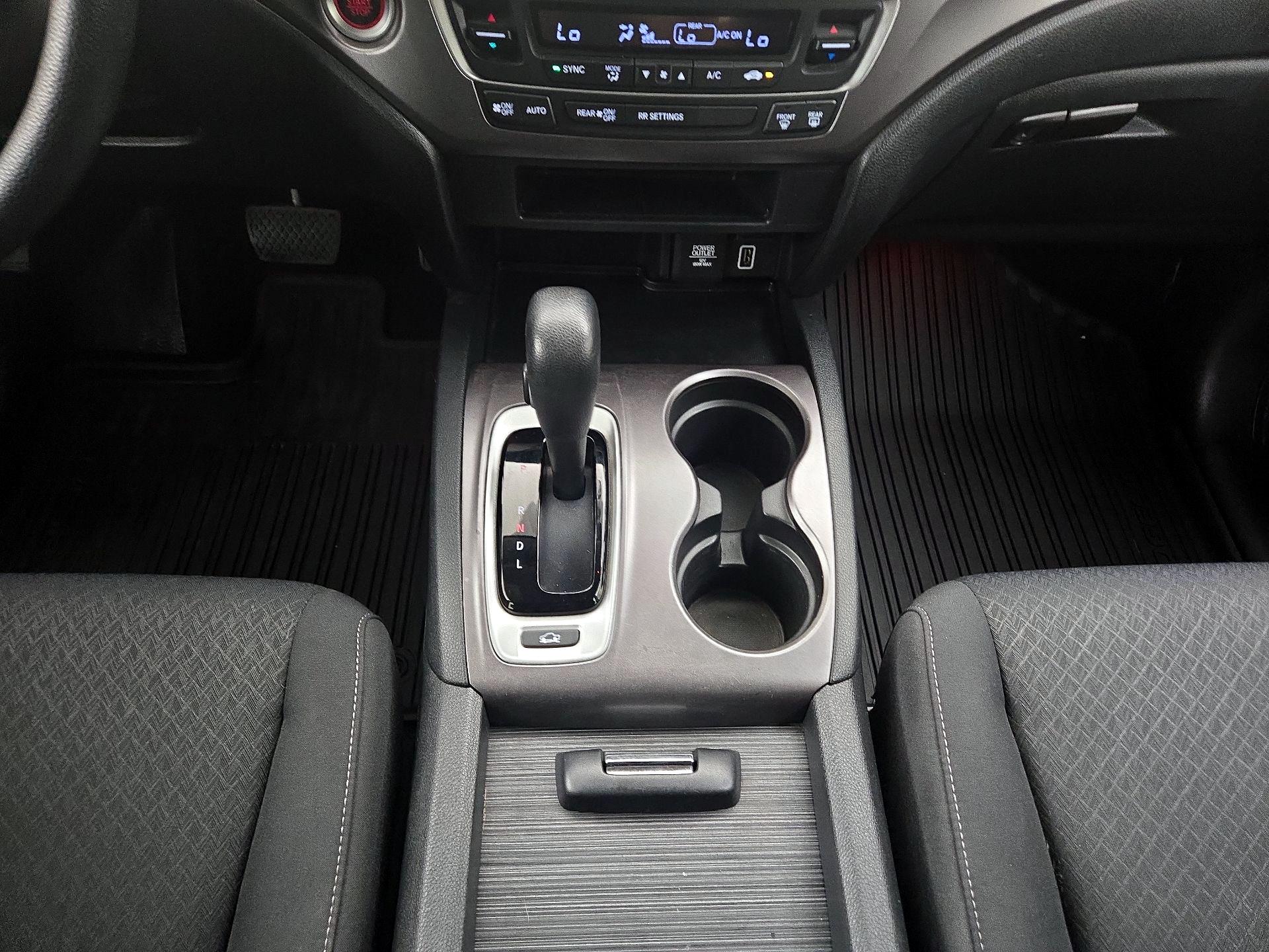 Thumbnail: 2019 Honda Ridgeline - 17