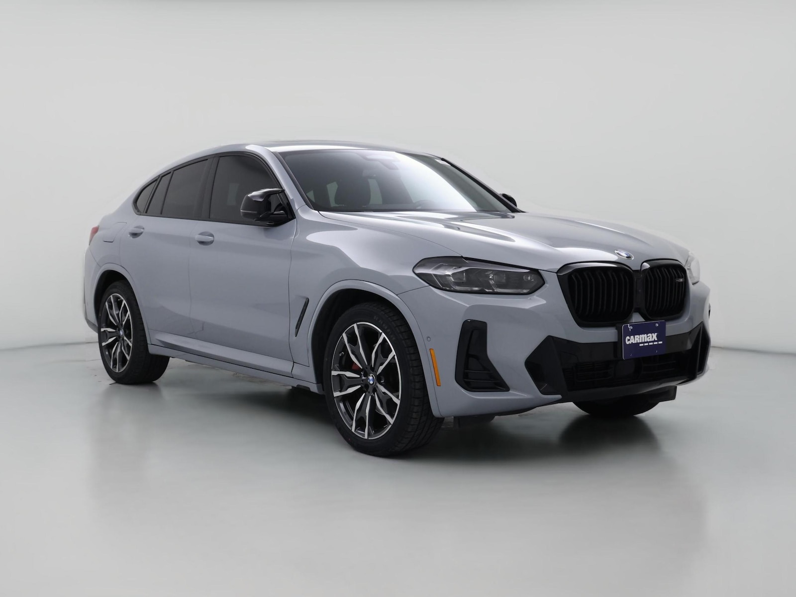 2023 BMW X4