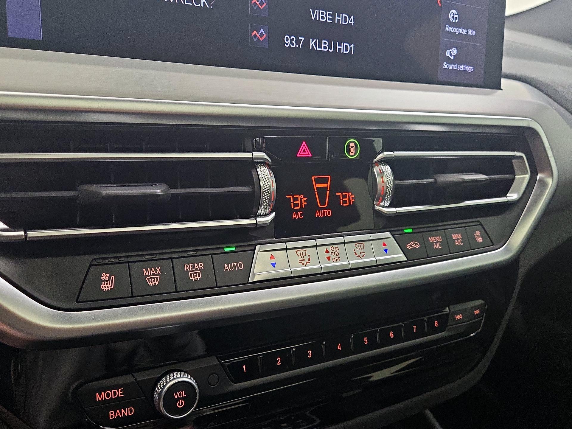 Thumbnail: 2023 BMW X4 - 17