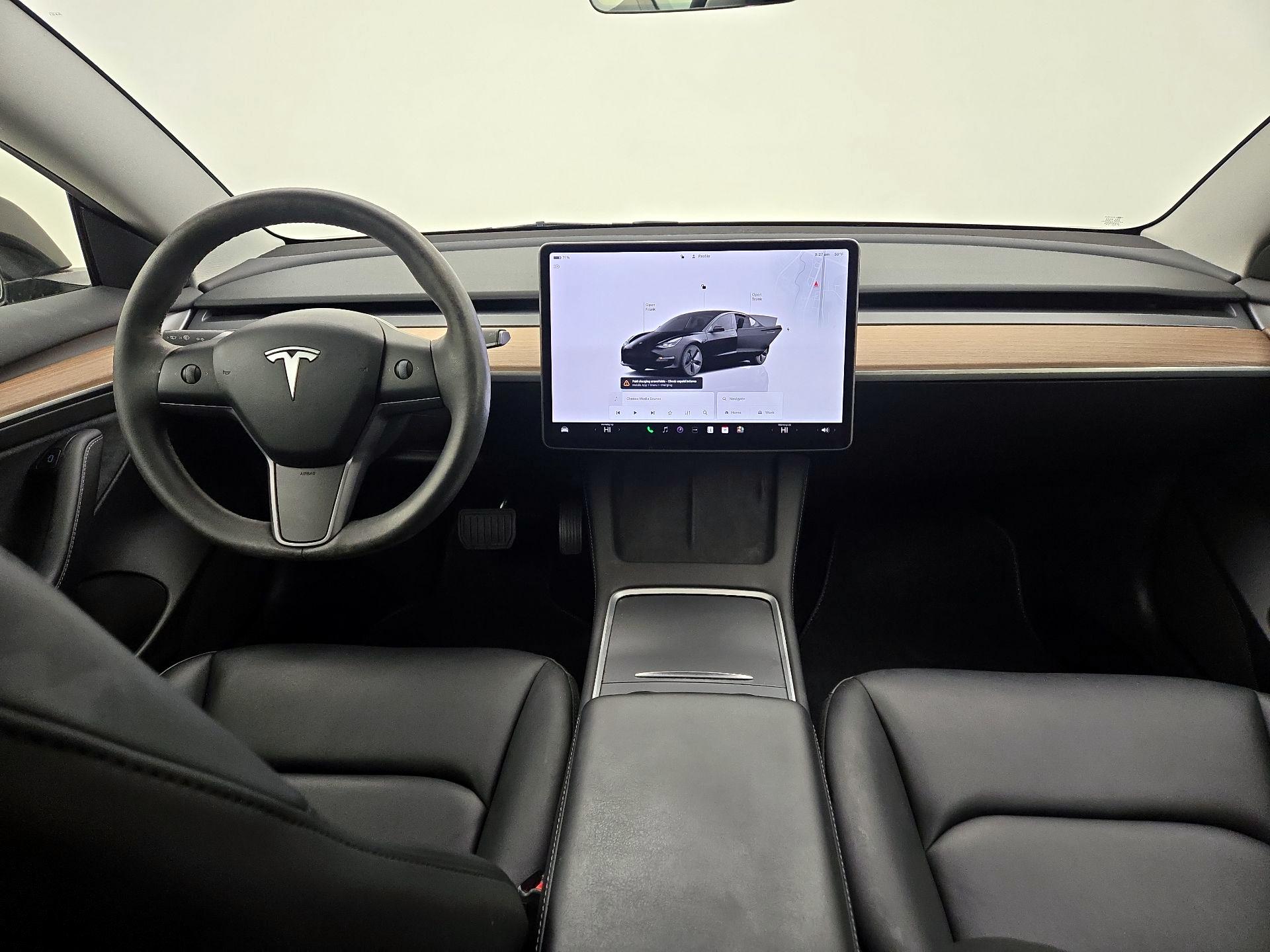 Thumbnail: 2023 Tesla Model 3 - 9