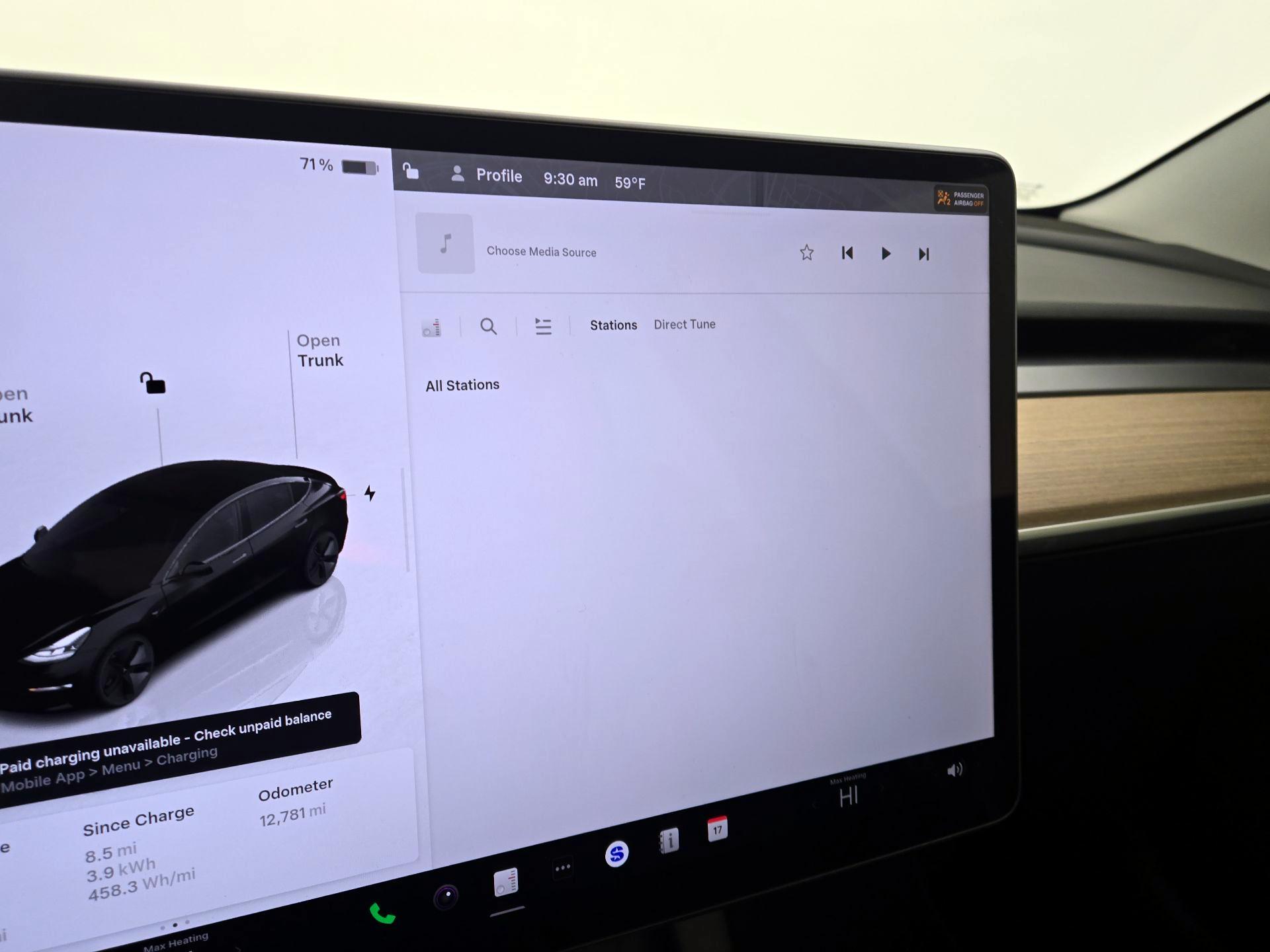 Thumbnail: 2023 Tesla Model 3 - 15