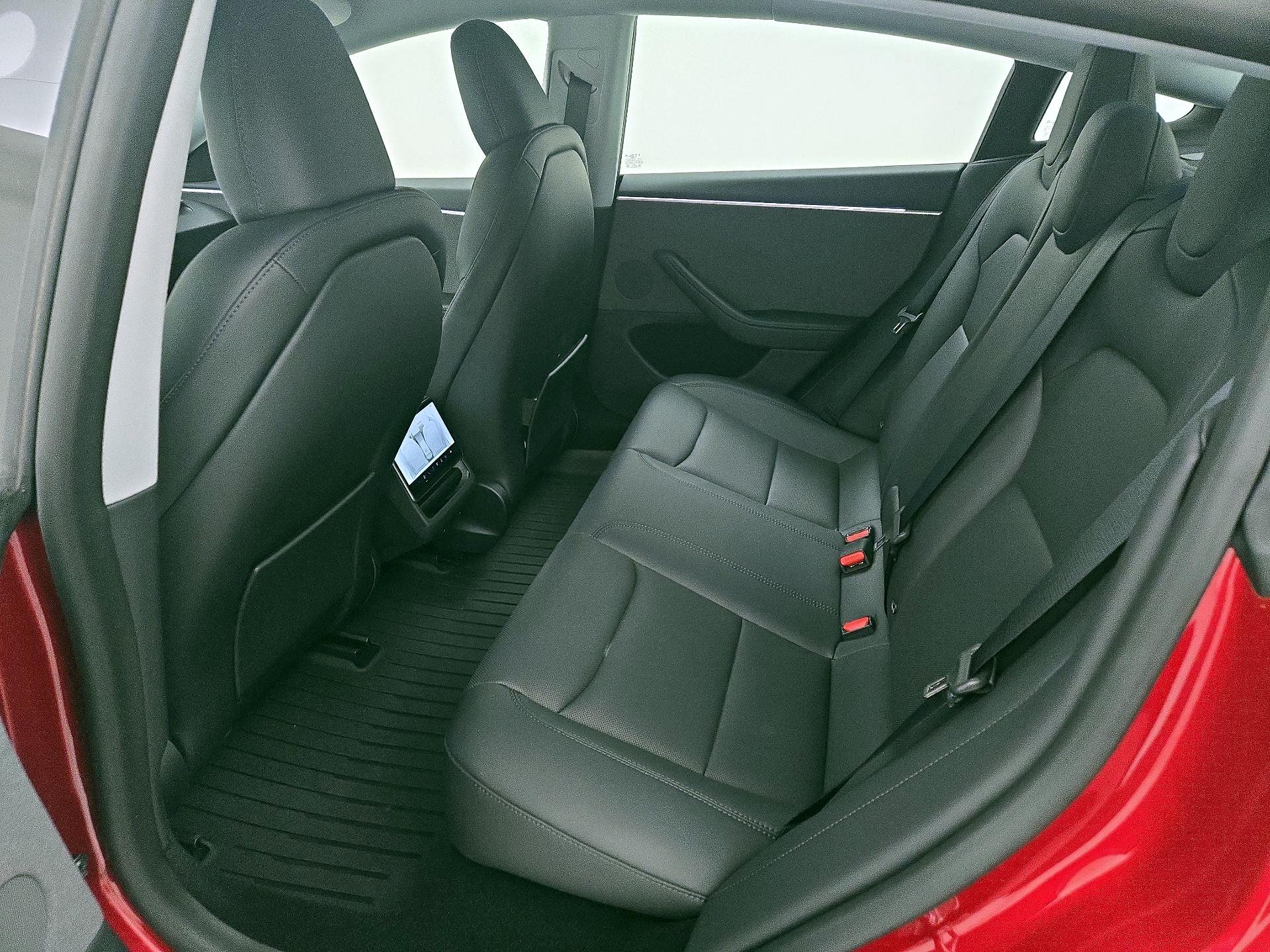 Thumbnail: 2025 Tesla Model 3 - 20