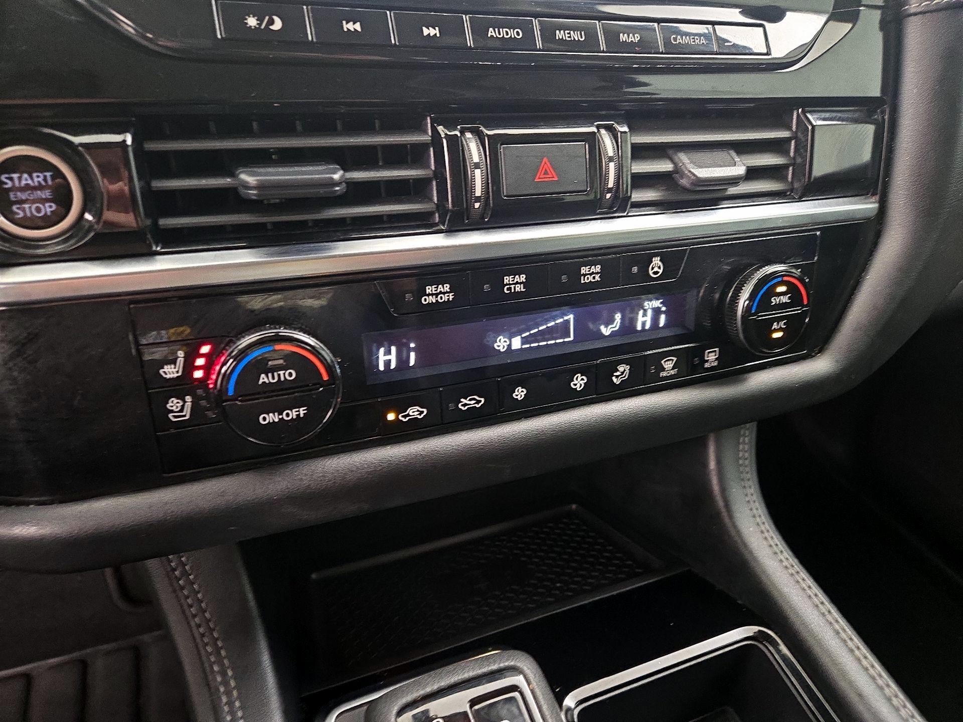 Thumbnail: 2023 Nissan Pathfinder - 17