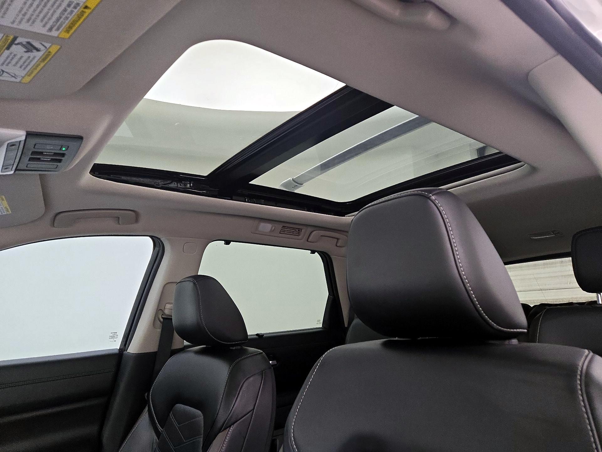 Thumbnail: 2023 Nissan Pathfinder - 20