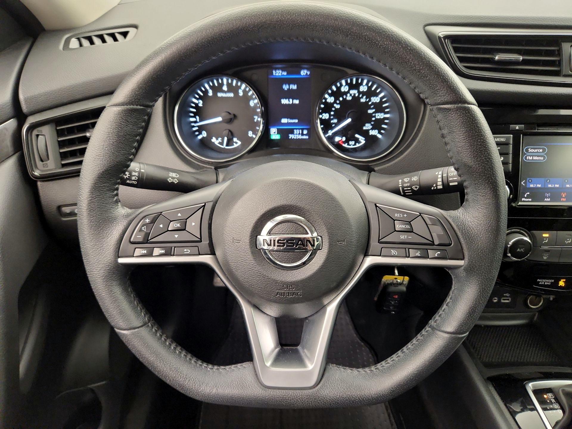 Thumbnail: 2019 Nissan Rogue - 10