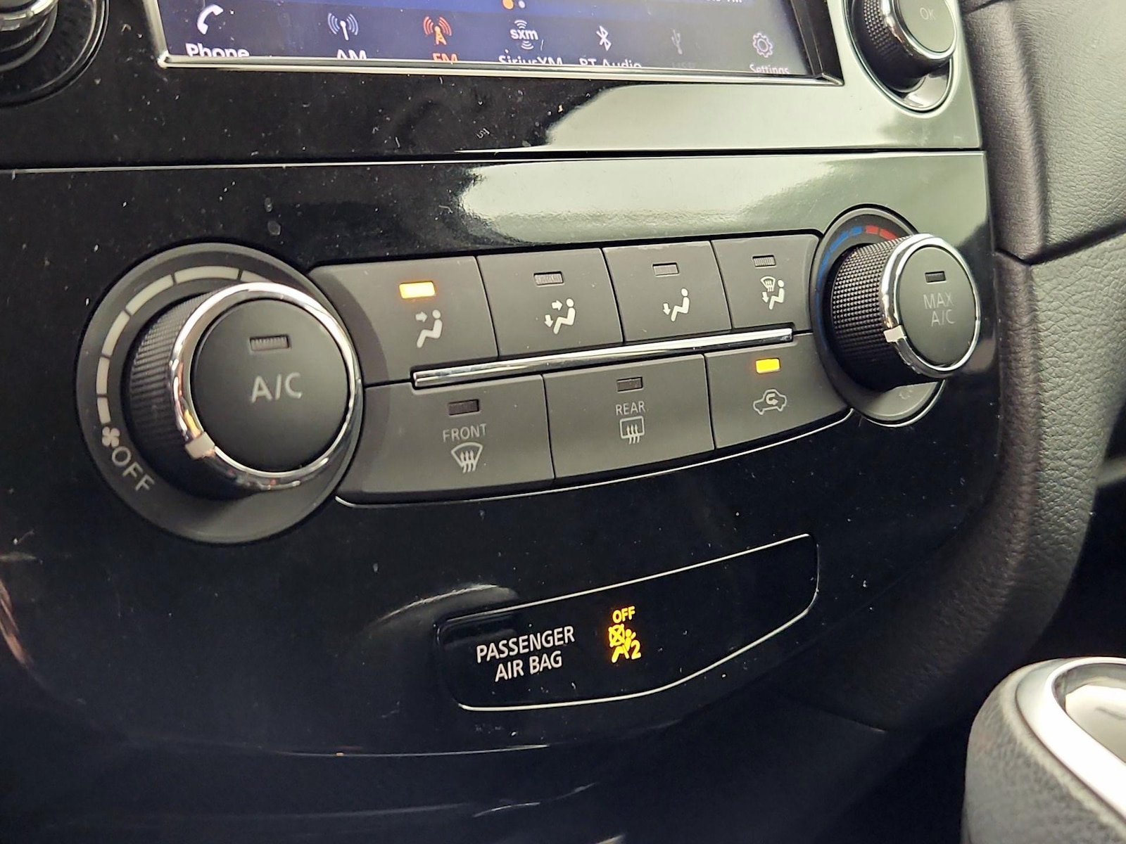 2019 Nissan Rogue S - Photo 17