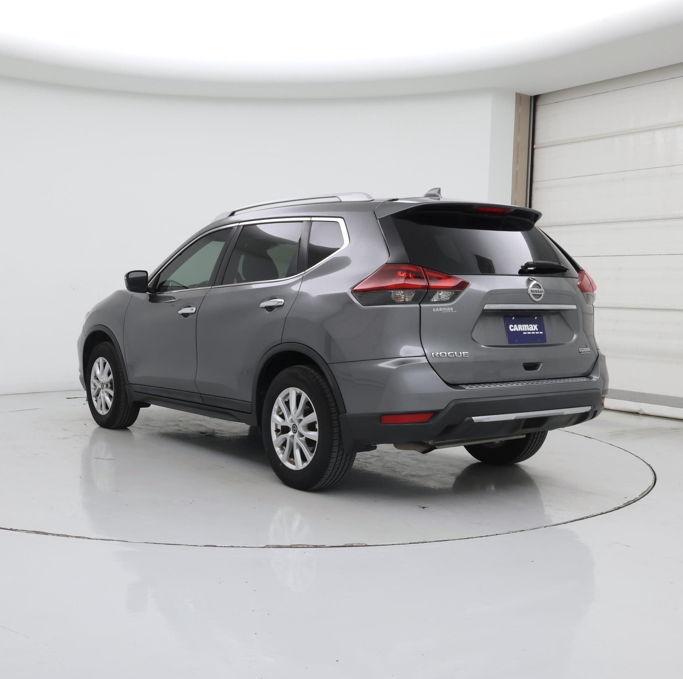 Thumbnail: 2019 Nissan Rogue - 2