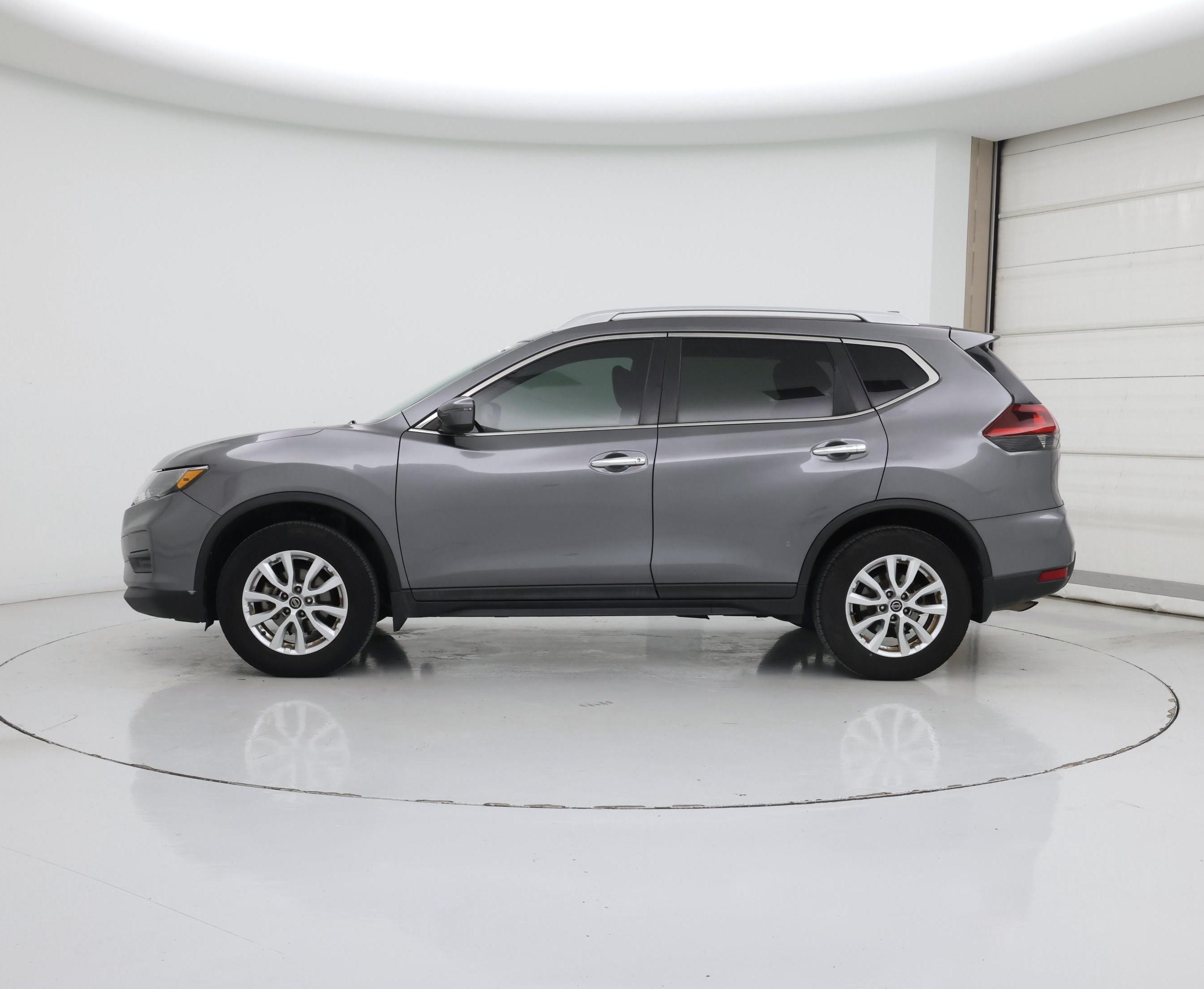 Thumbnail: 2019 Nissan Rogue - 3