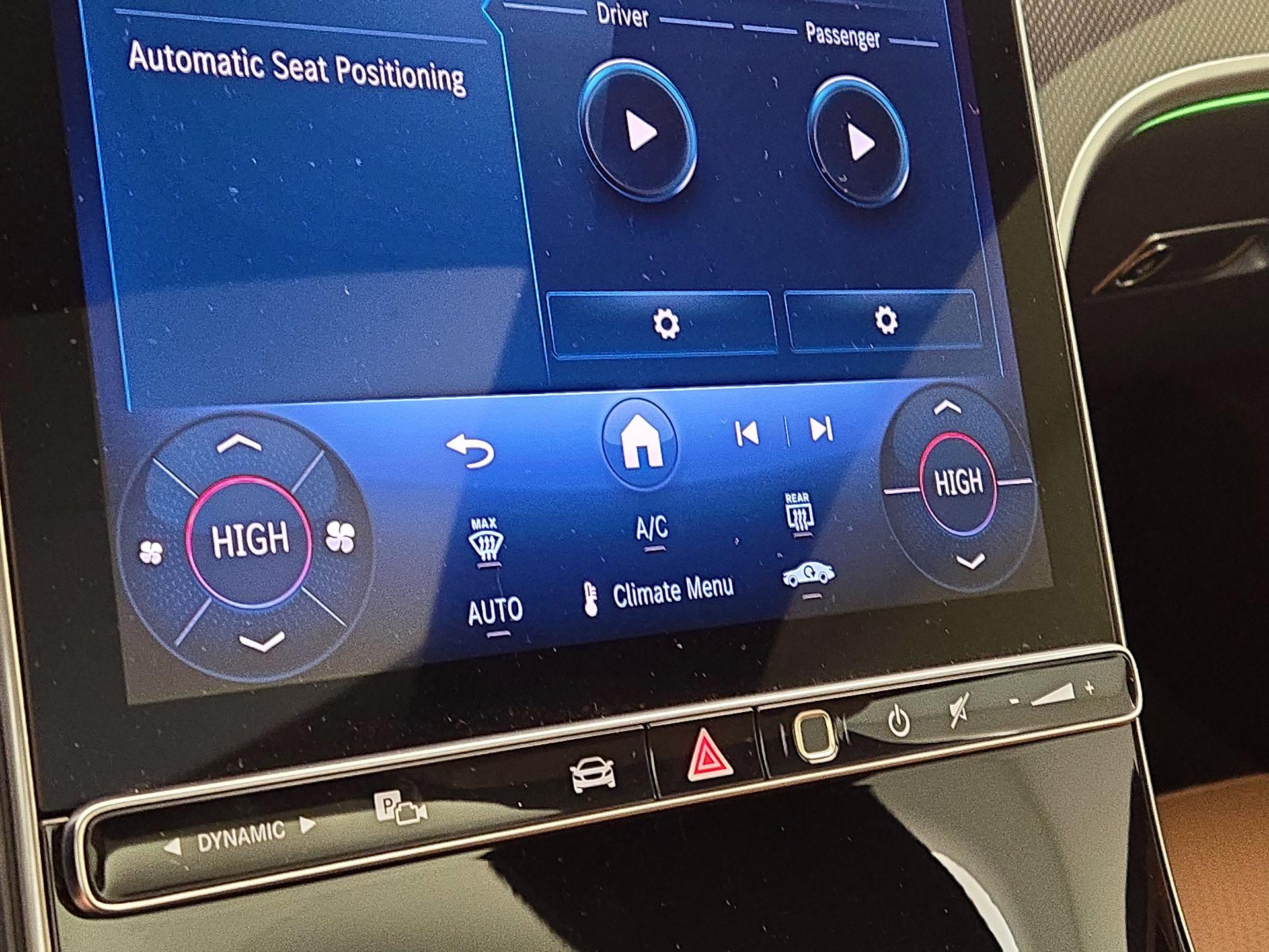 Thumbnail: 2024 Mercedes-Benz CLE - 17