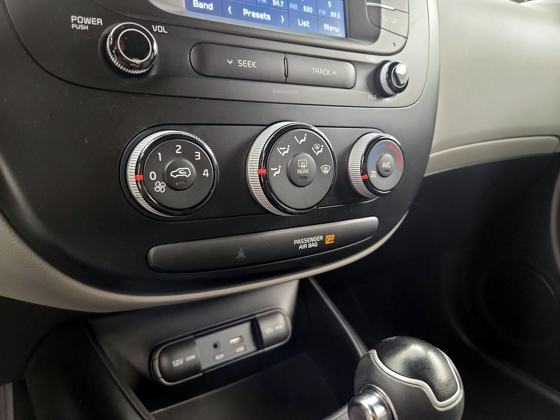 Thumbnail: 2019 Kia Soul - 16