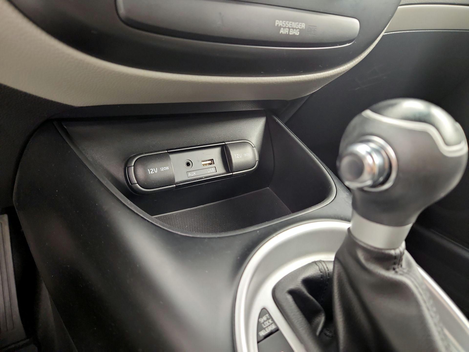 Thumbnail: 2019 Kia Soul - 18