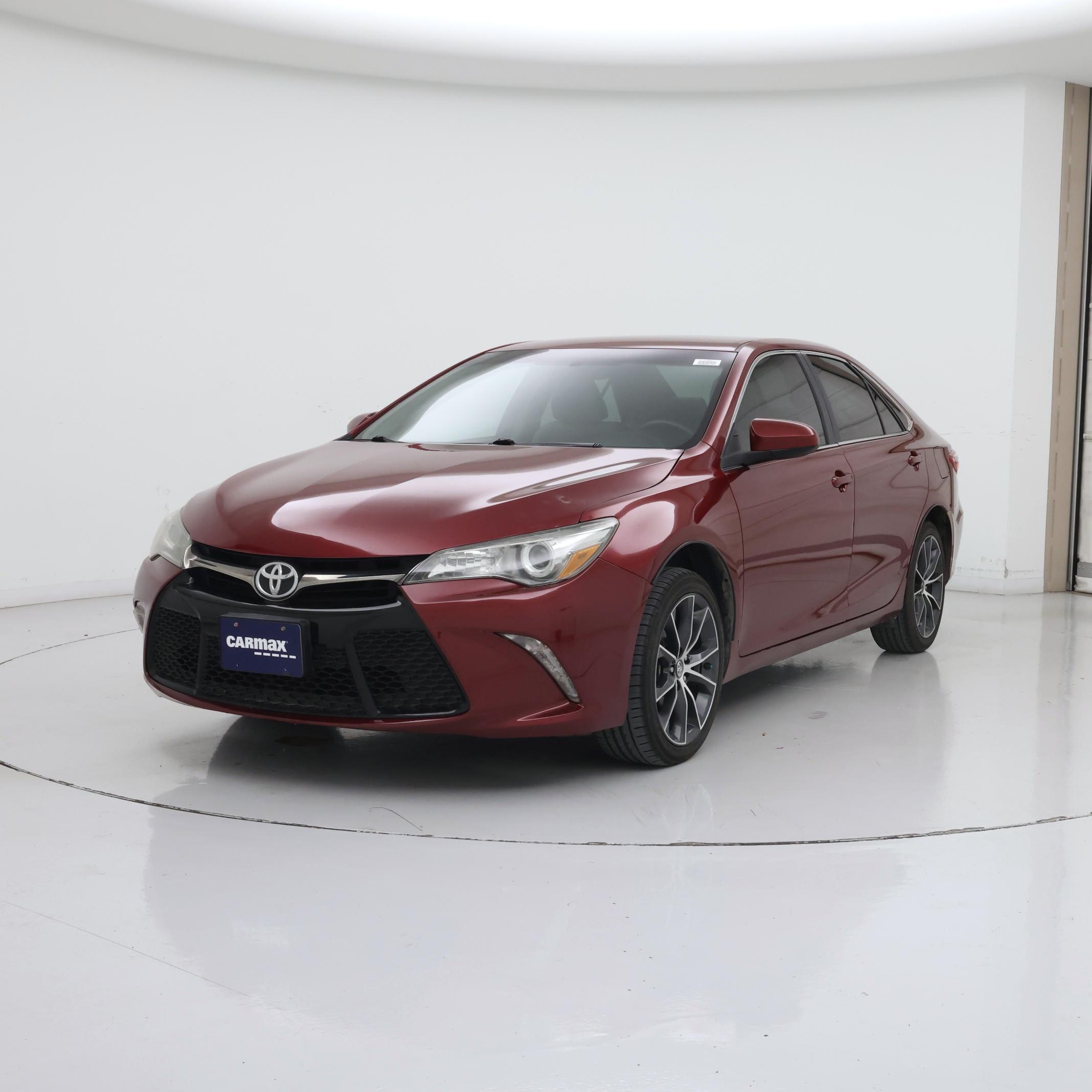 Thumbnail: 2017 Toyota Camry - 4