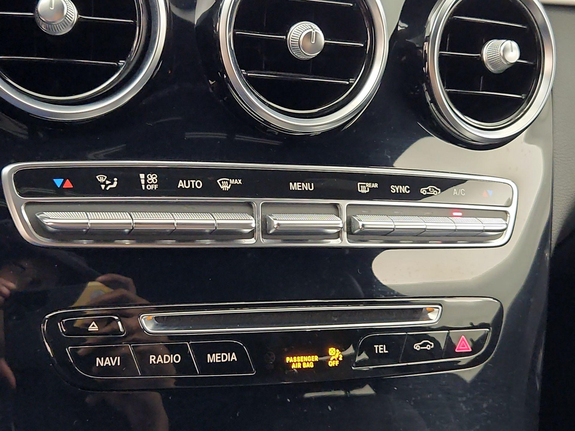 Thumbnail: 2018 Mercedes-Benz C-Class - 15