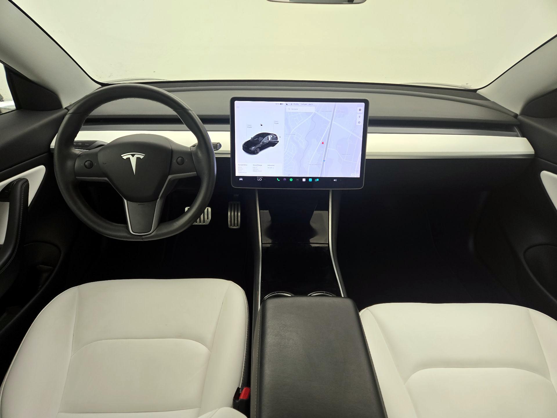 Thumbnail: 2020 Tesla Model 3 - 9