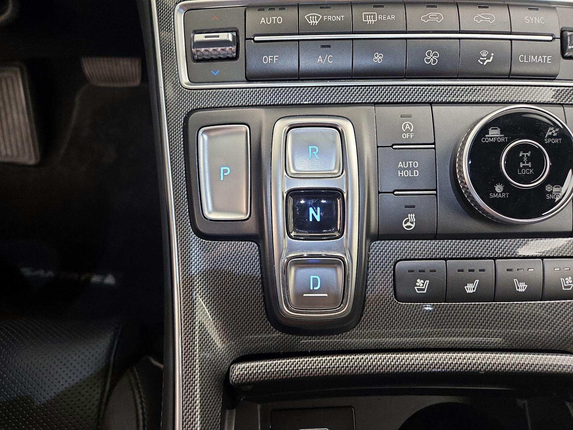 Thumbnail: 2023 Hyundai Santa Fe - 18