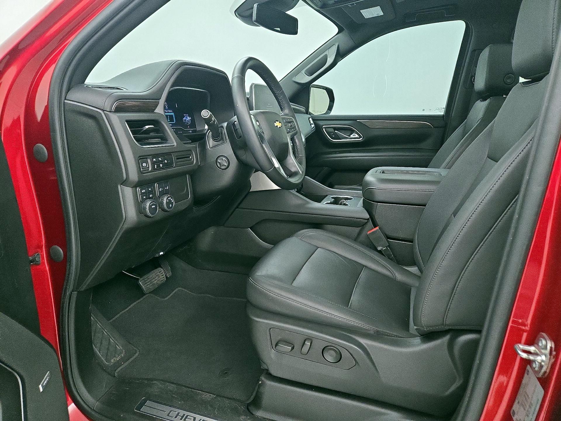 Thumbnail: 2023 Chevrolet Tahoe - 11