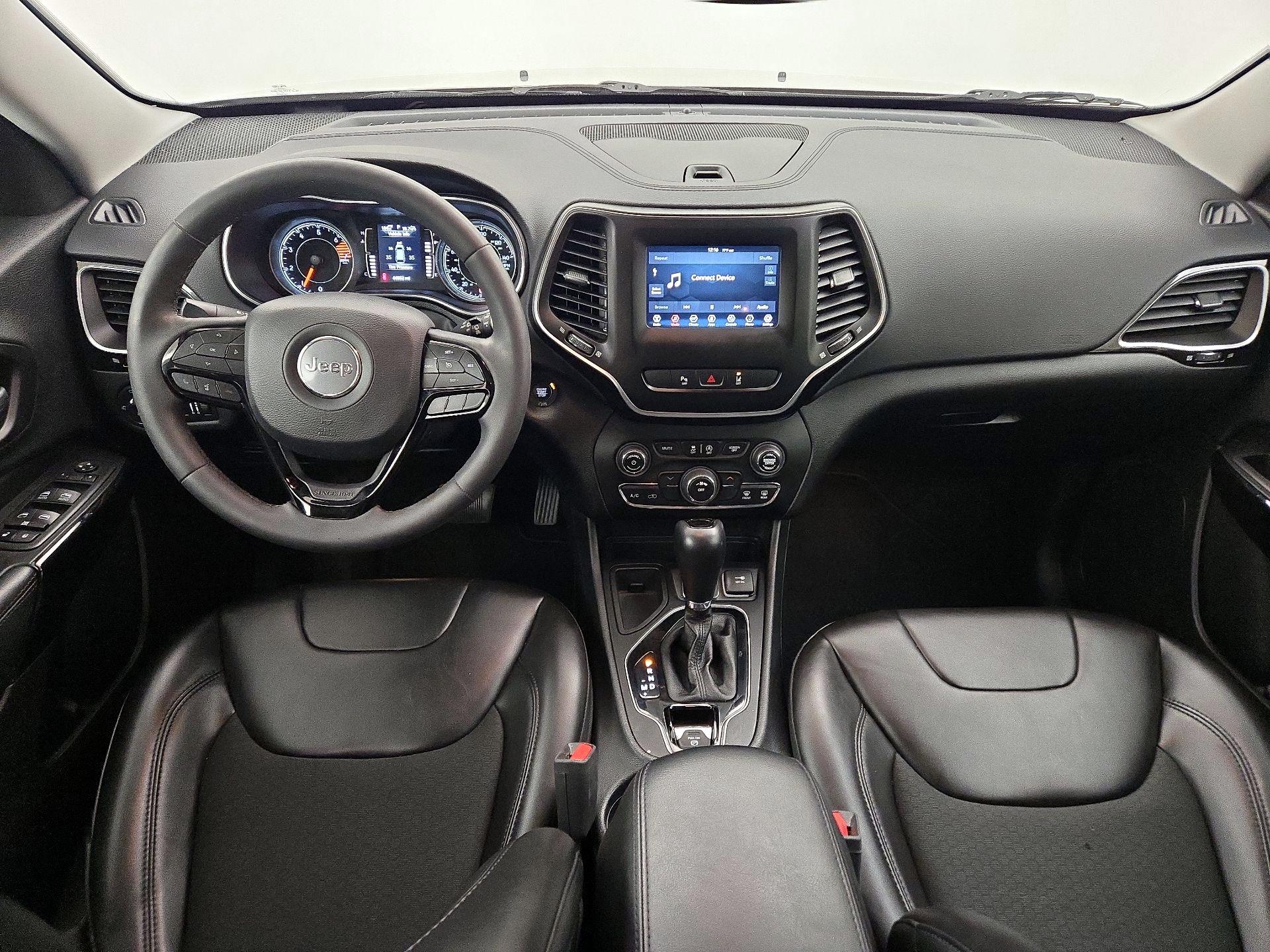 Thumbnail: 2021 Jeep Cherokee - 9