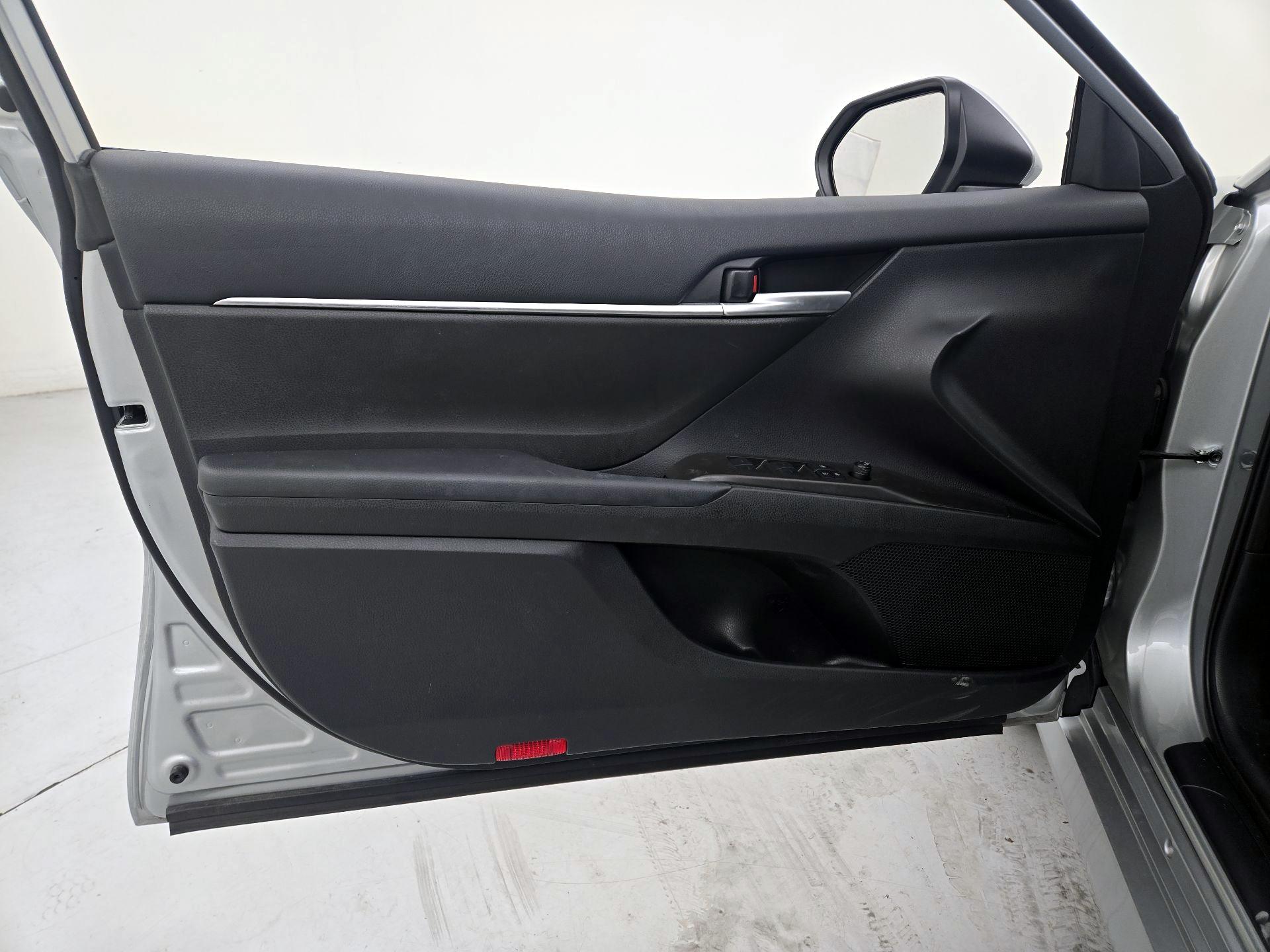 Thumbnail: 2024 Toyota Camry - 12