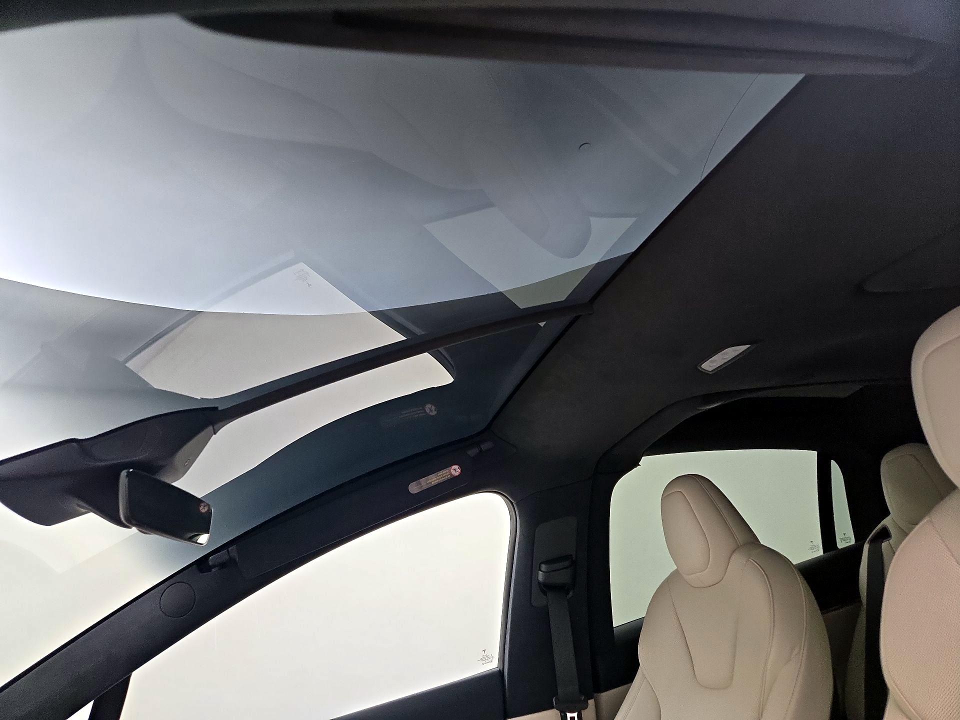 Thumbnail: 2022 Tesla Model X - 18