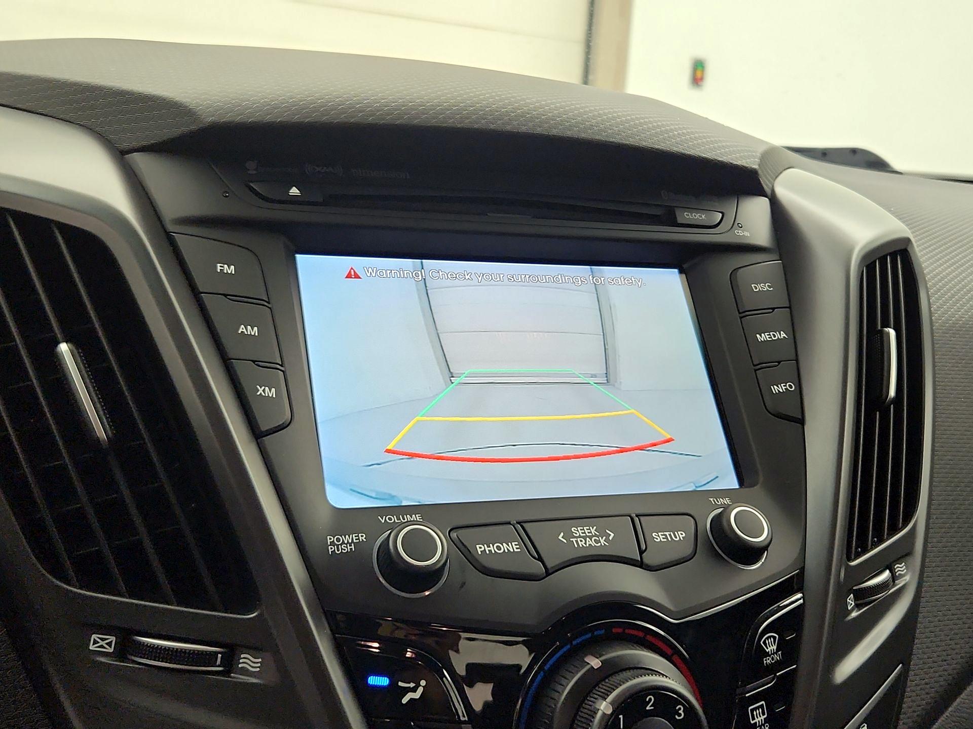 Thumbnail: 2015 Hyundai Veloster - 14