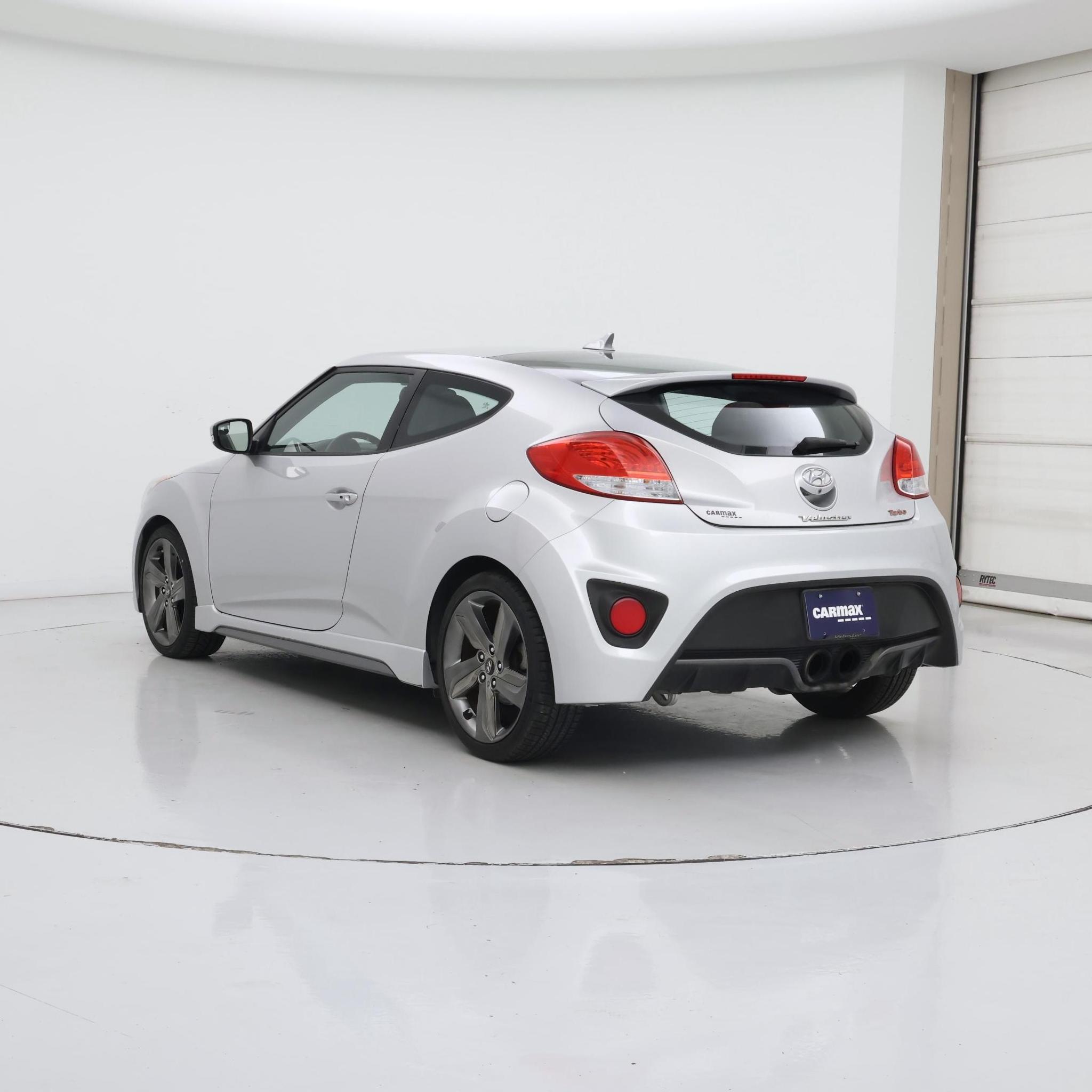 Thumbnail: 2015 Hyundai Veloster - 2