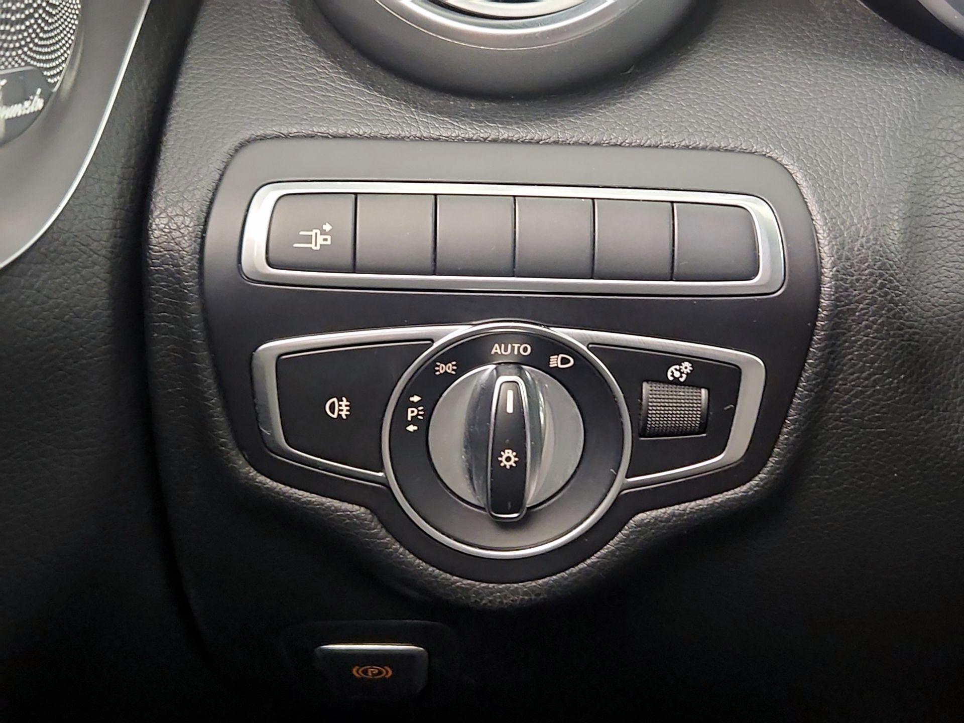 Thumbnail: 2019 Mercedes-Benz C-Class - 13