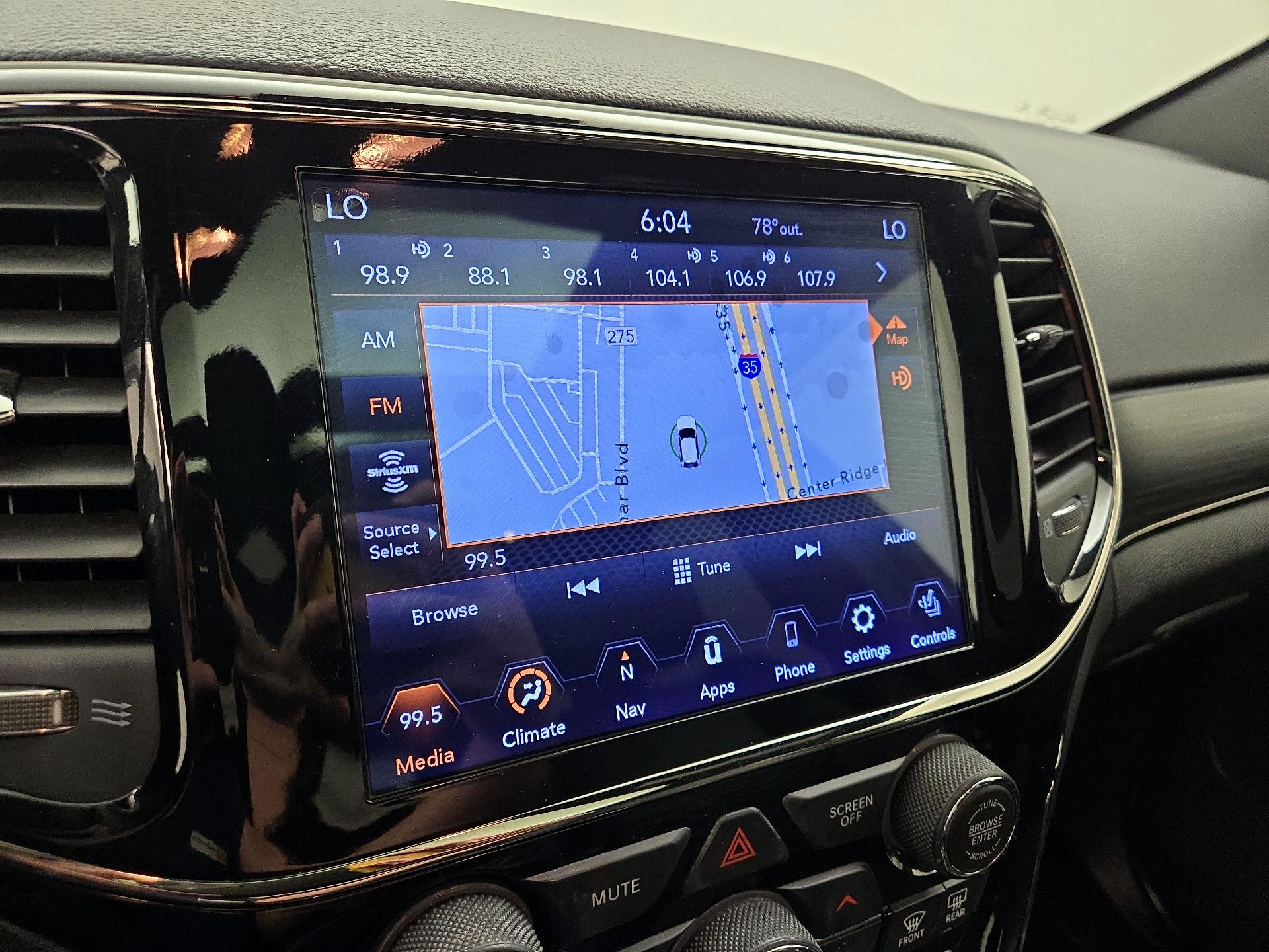 Thumbnail: 2019 Jeep Grand Cherokee - 14