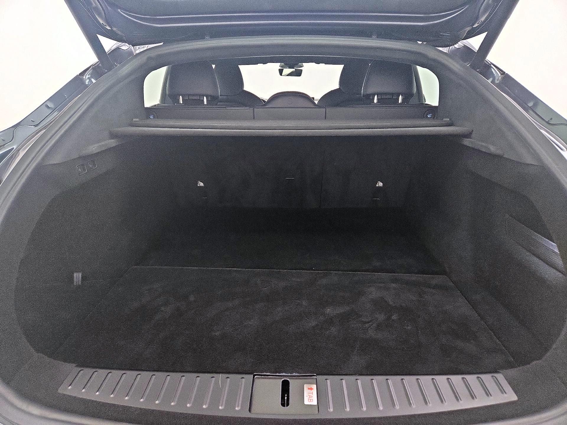 Thumbnail: 2022 Tesla Model S - 20