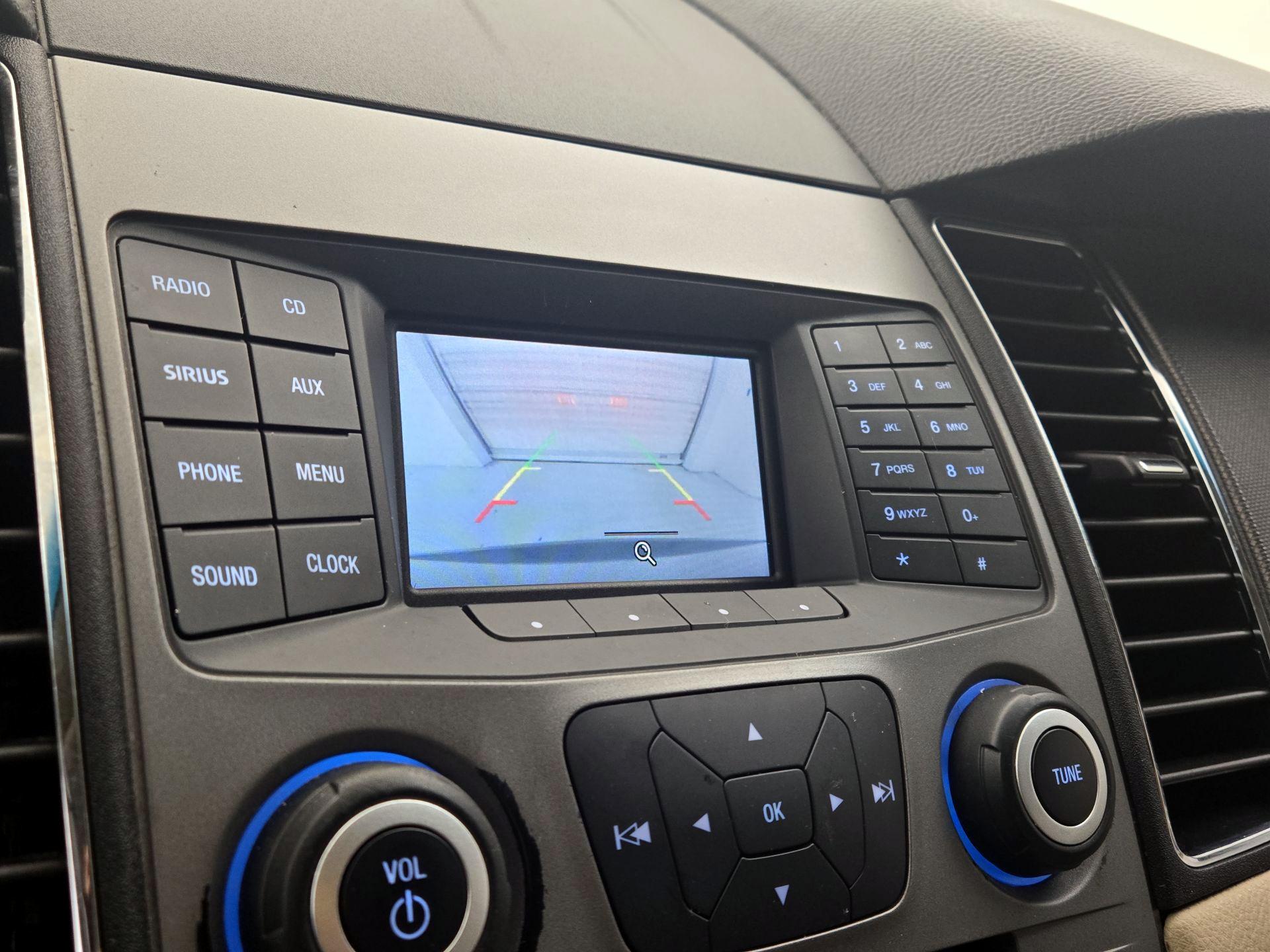 Thumbnail: 2017 Ford Taurus - 14