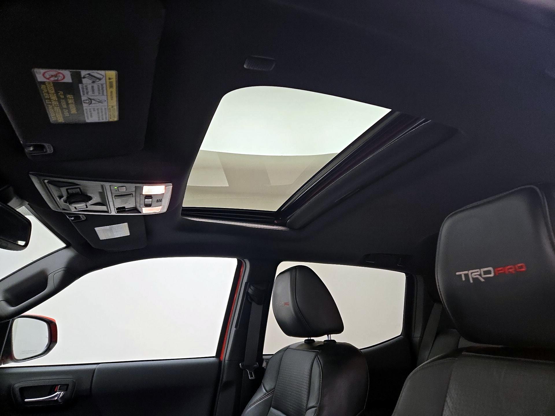 Thumbnail: 2023 Toyota Tacoma - 20