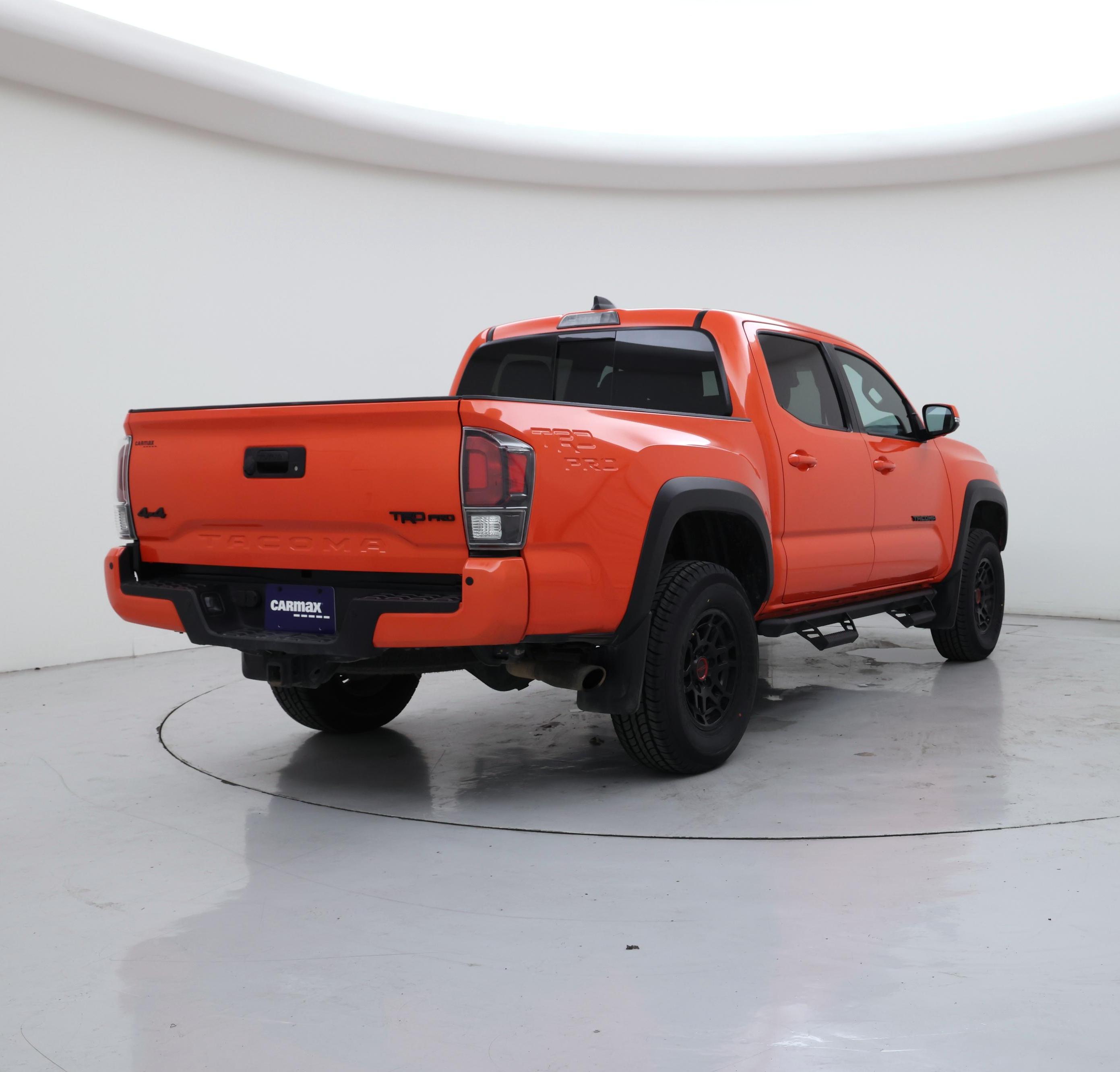 Thumbnail: 2023 Toyota Tacoma - 8
