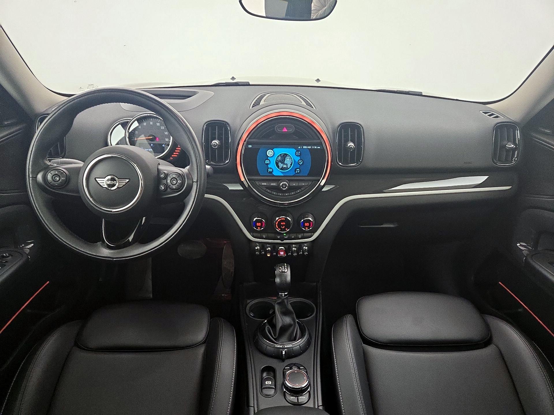 Thumbnail: 2017 MINI Cooper Countryman - 9