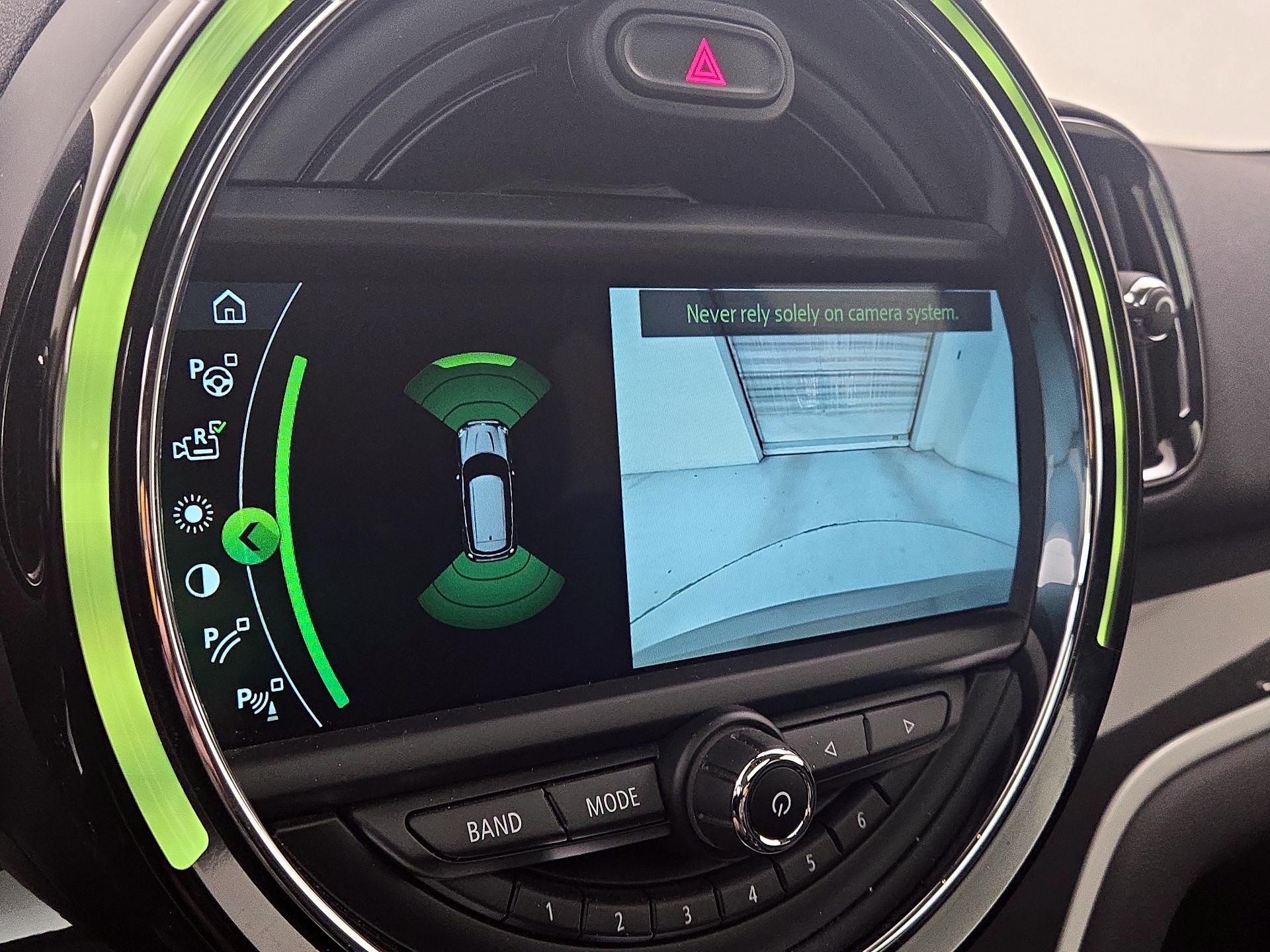 Thumbnail: 2017 MINI Cooper Countryman - 14