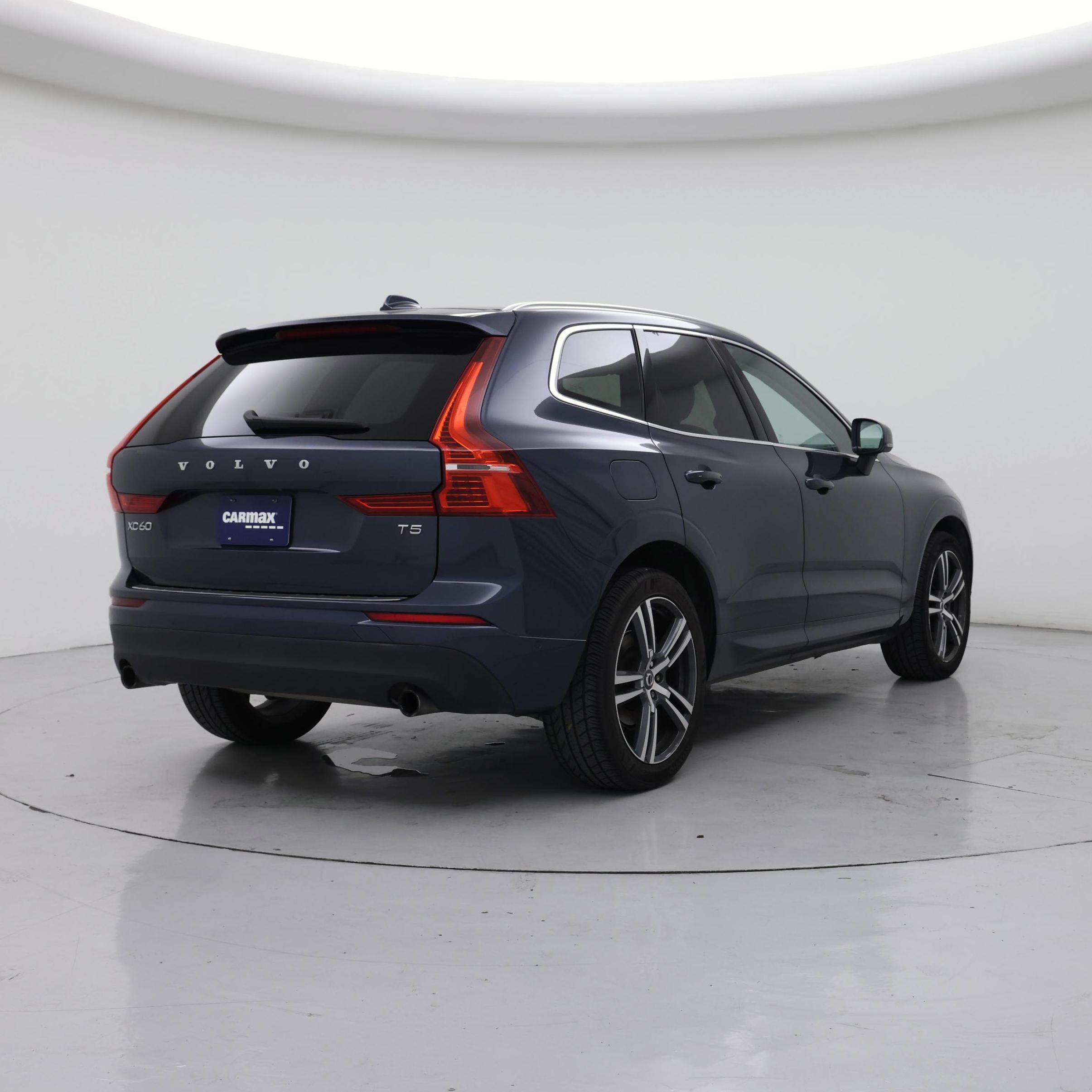 Thumbnail: 2019 Volvo XC60 - 8