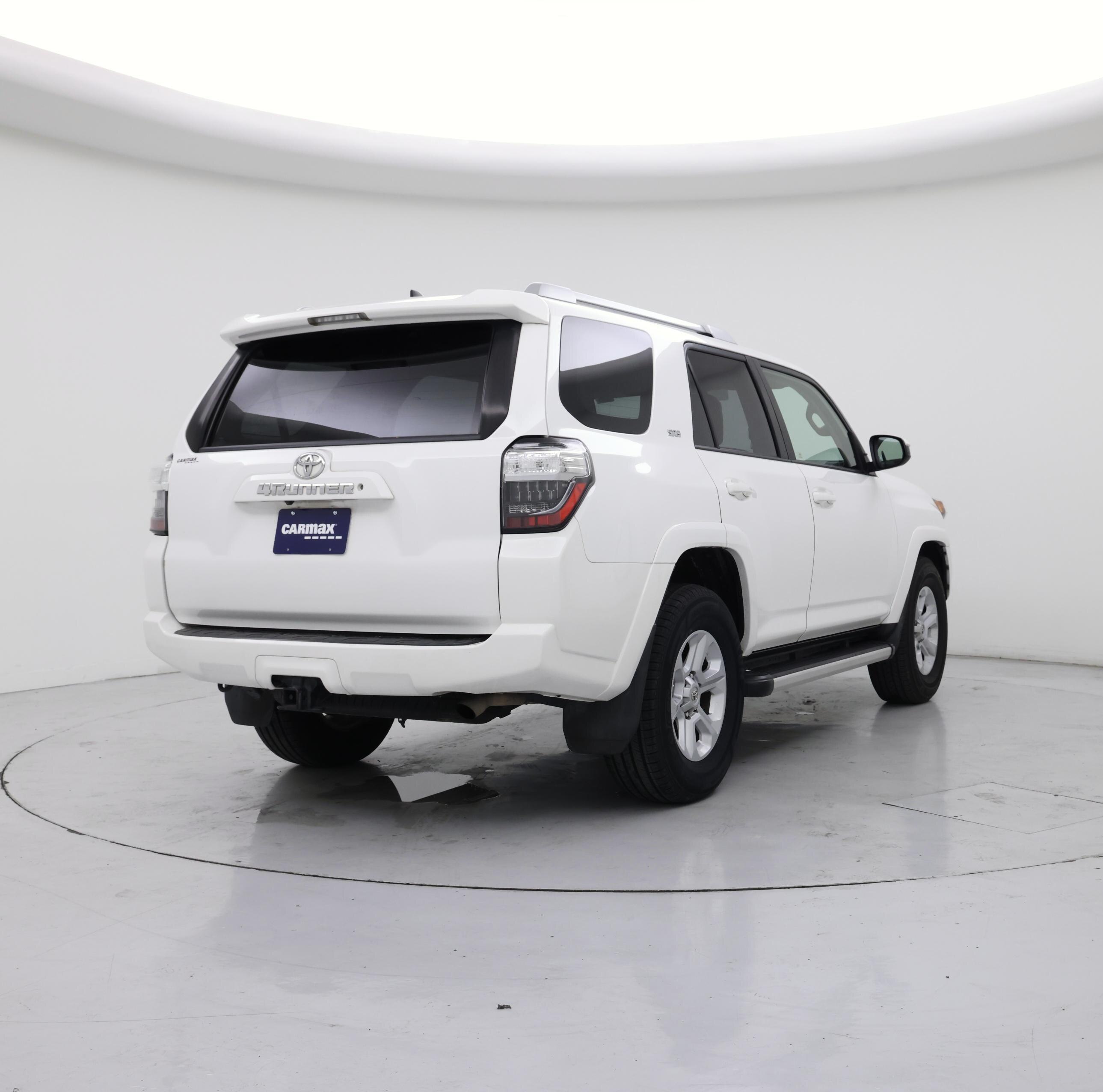 Thumbnail: 2018 Toyota 4Runner - 8