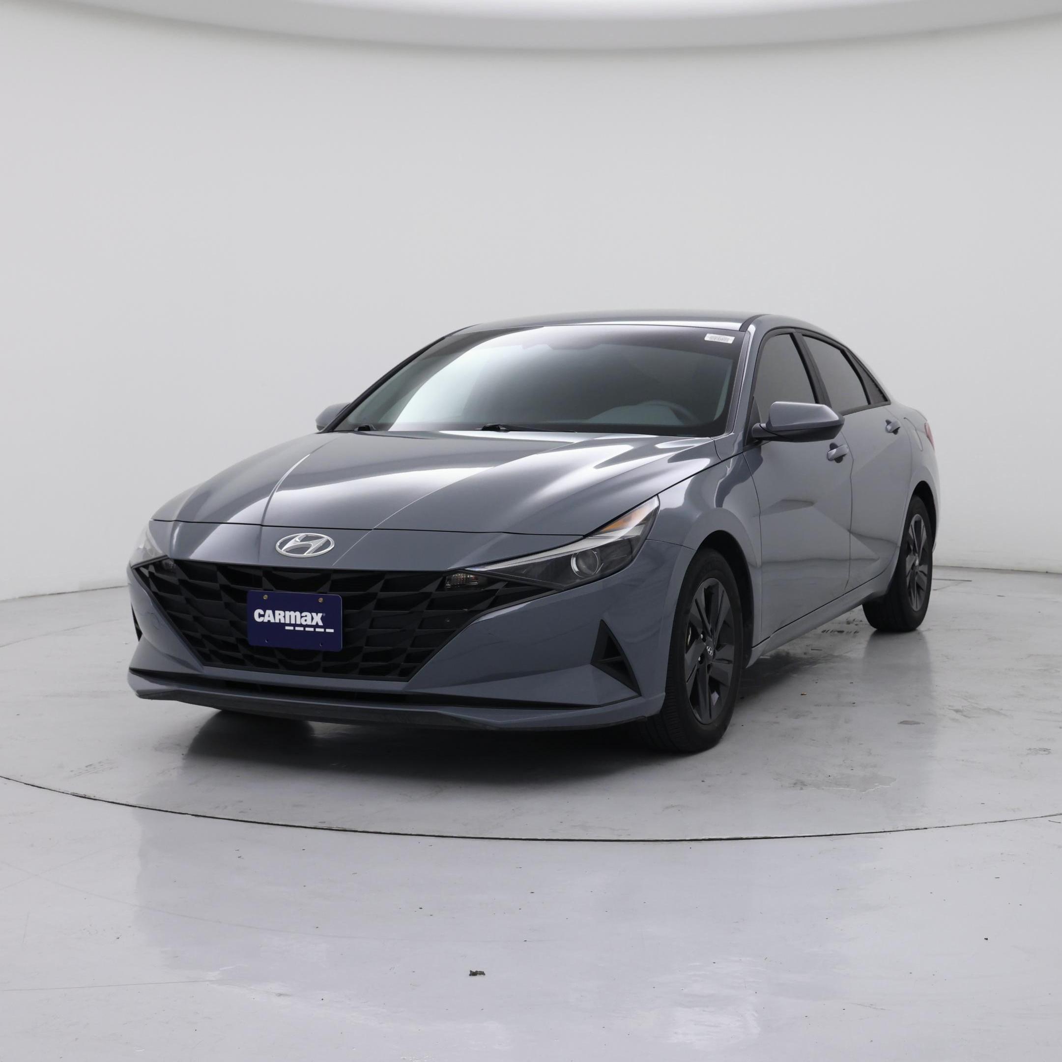 Thumbnail: 2022 Hyundai Elantra - 4