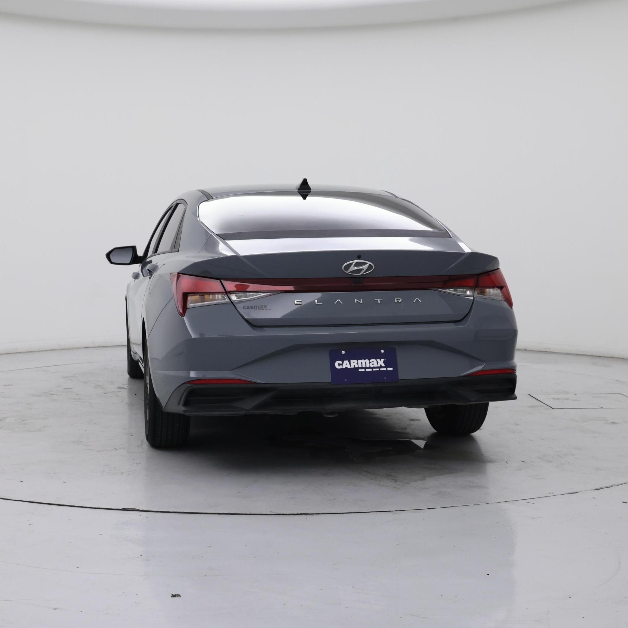 Thumbnail: 2022 Hyundai Elantra - 6