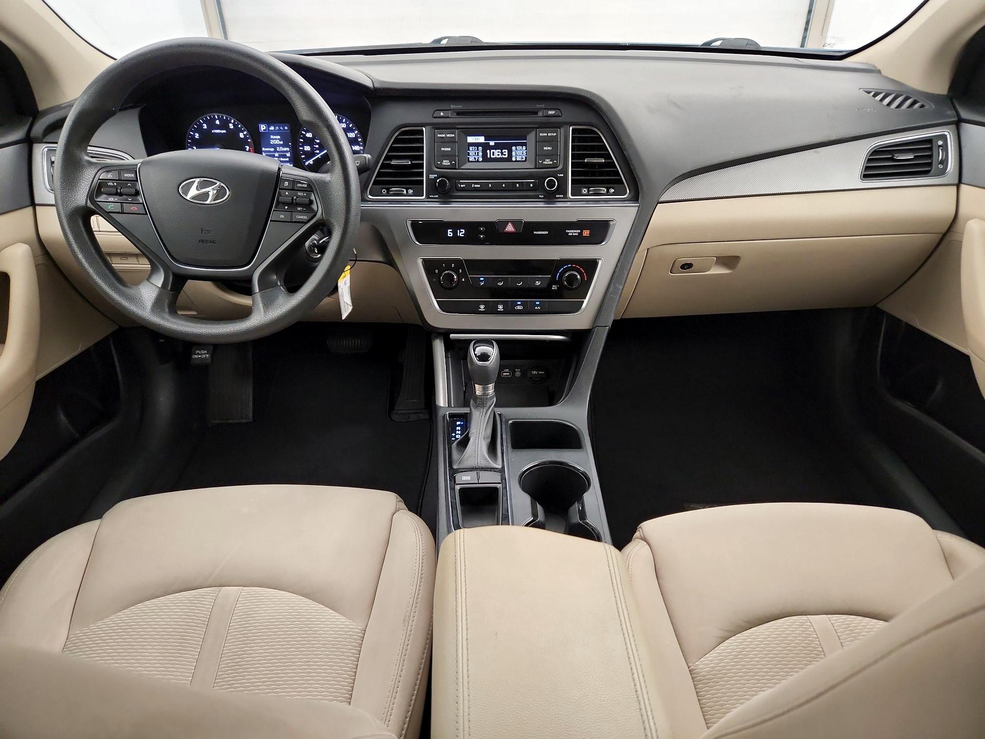 Thumbnail: 2017 Hyundai Sonata - 9