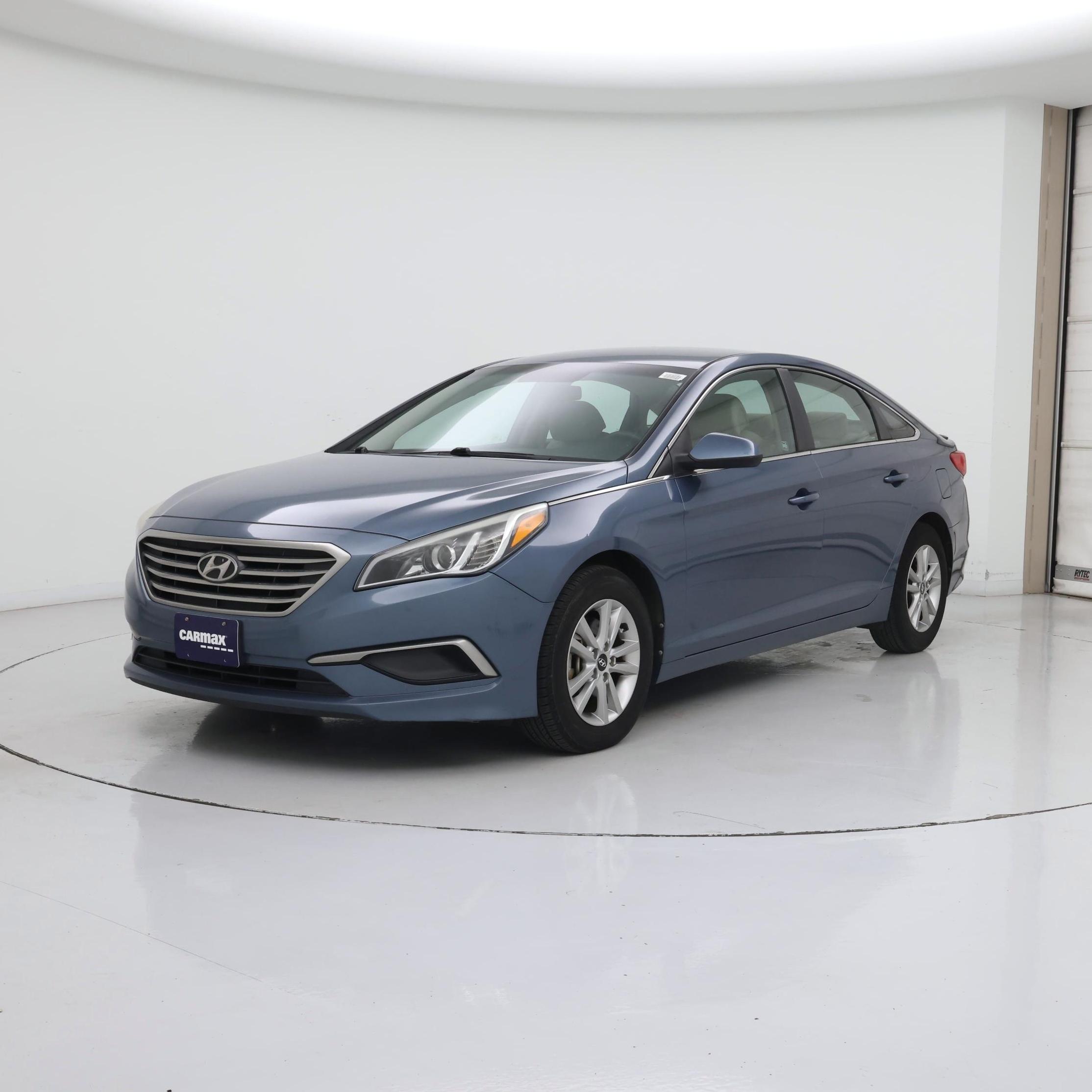 Thumbnail: 2017 Hyundai Sonata - 4