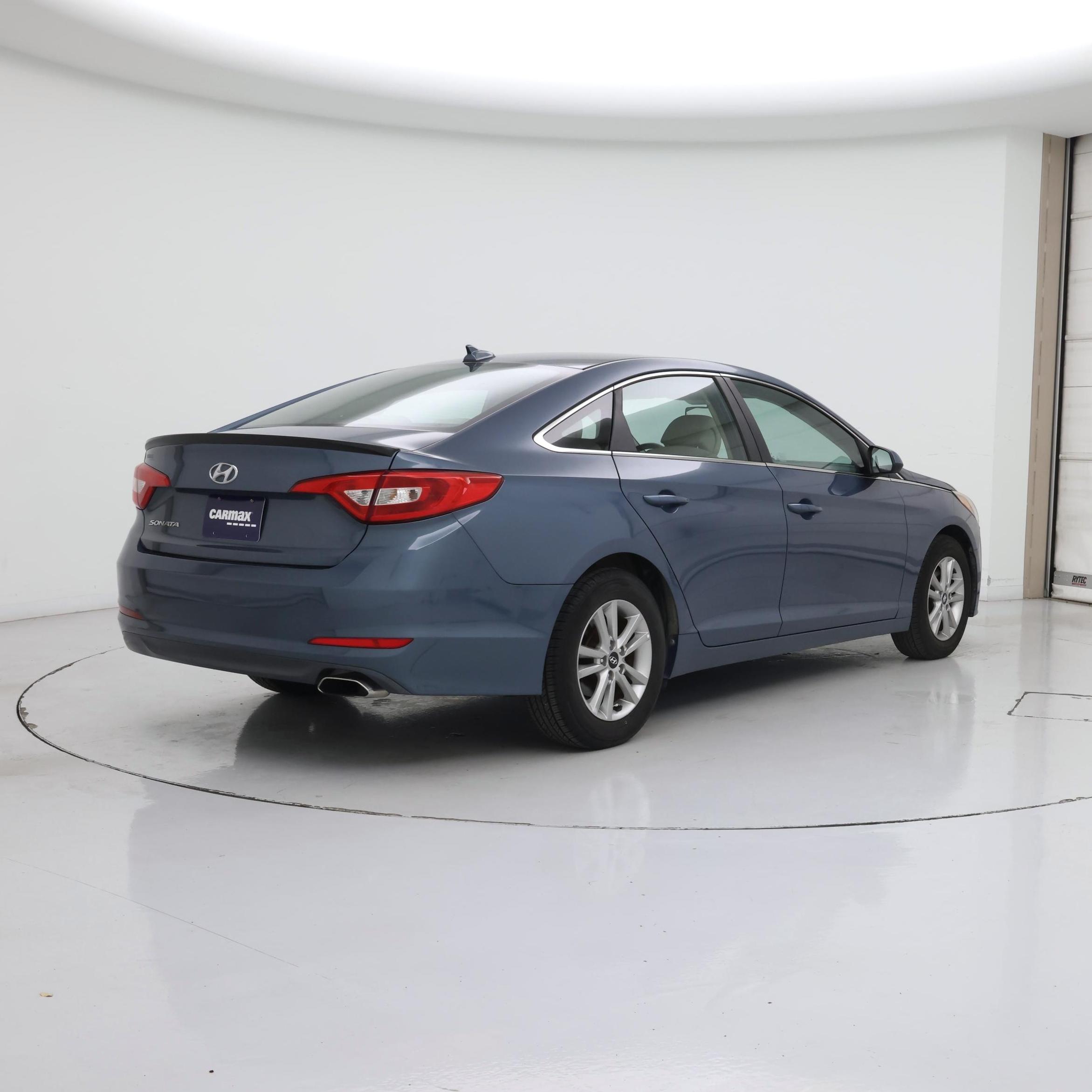 Thumbnail: 2017 Hyundai Sonata - 8