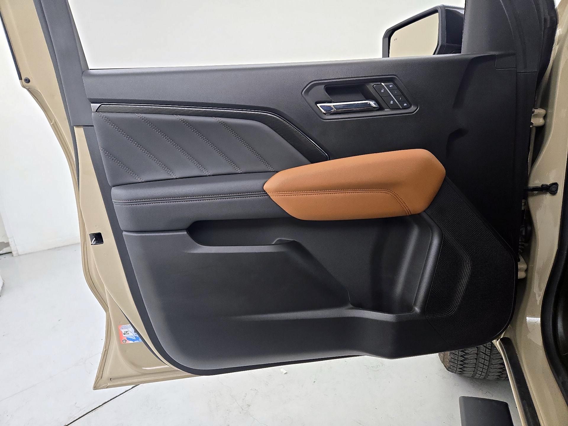 Thumbnail: 2024 GMC Canyon - 12