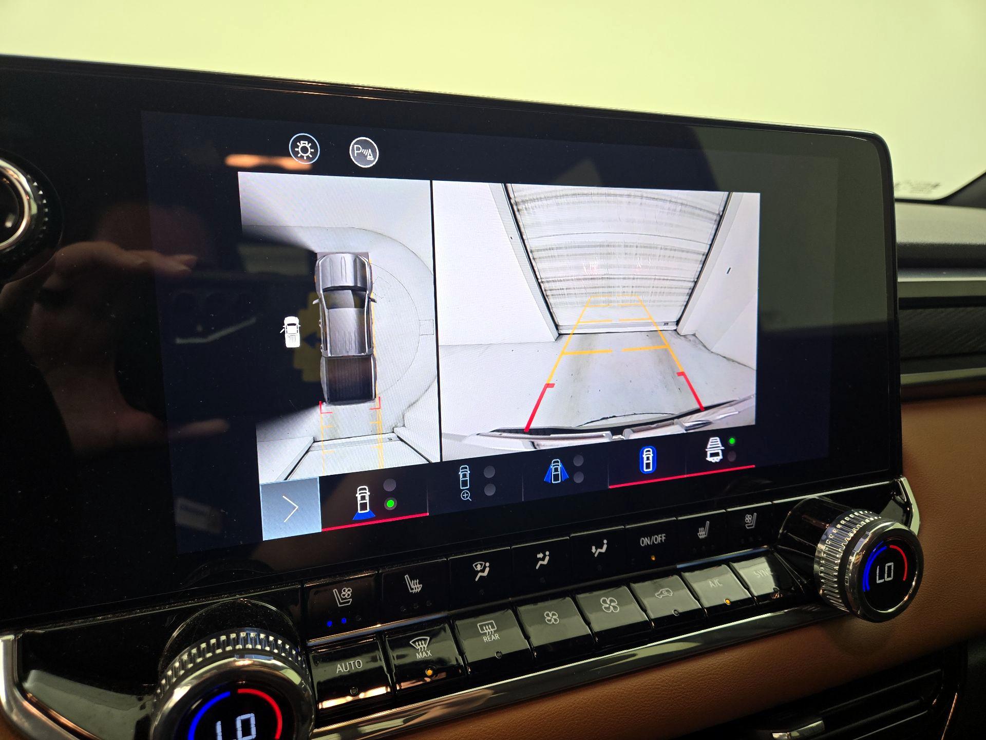 Thumbnail: 2024 GMC Canyon - 15