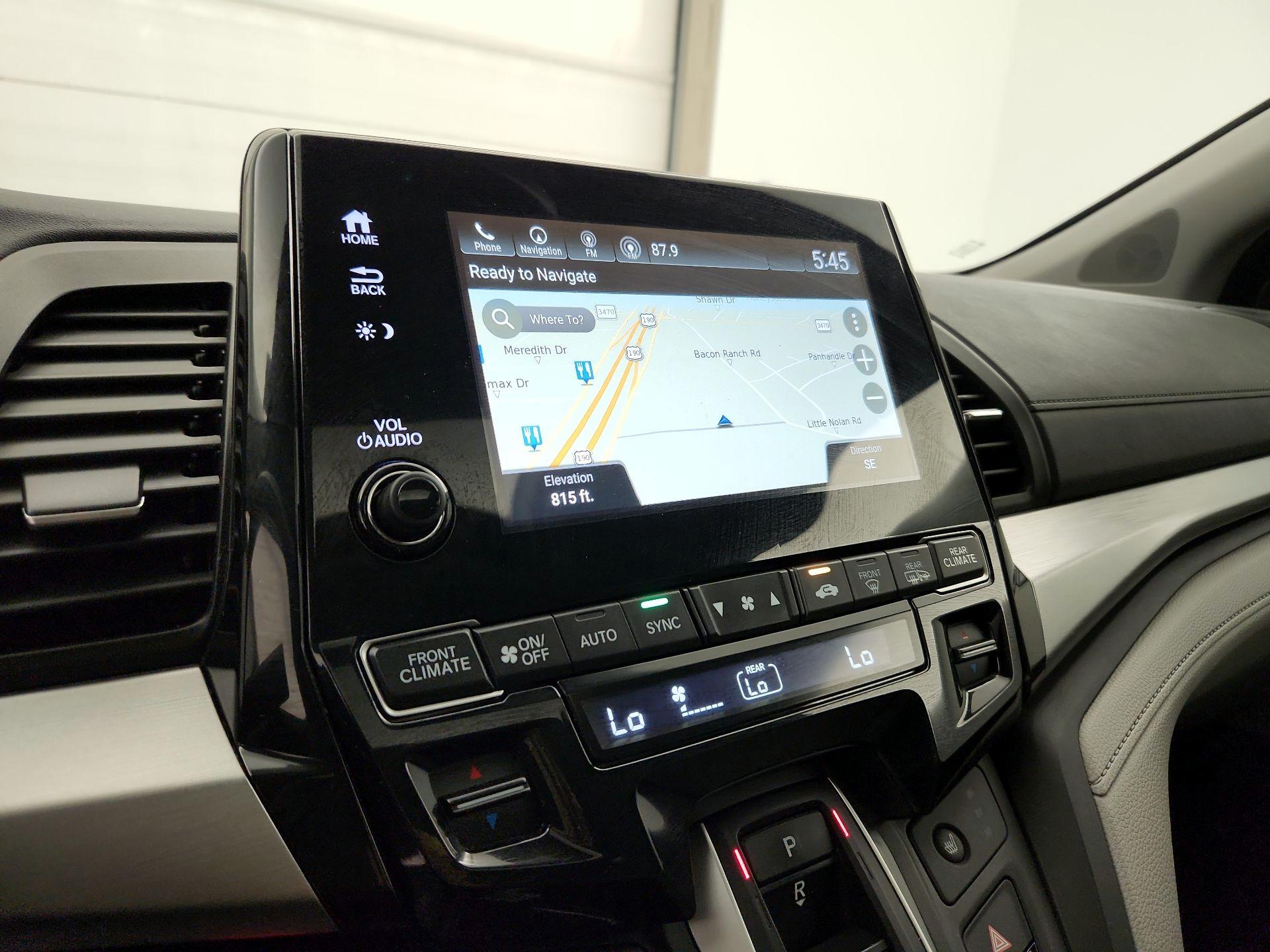 Thumbnail: 2019 Honda Odyssey - 14