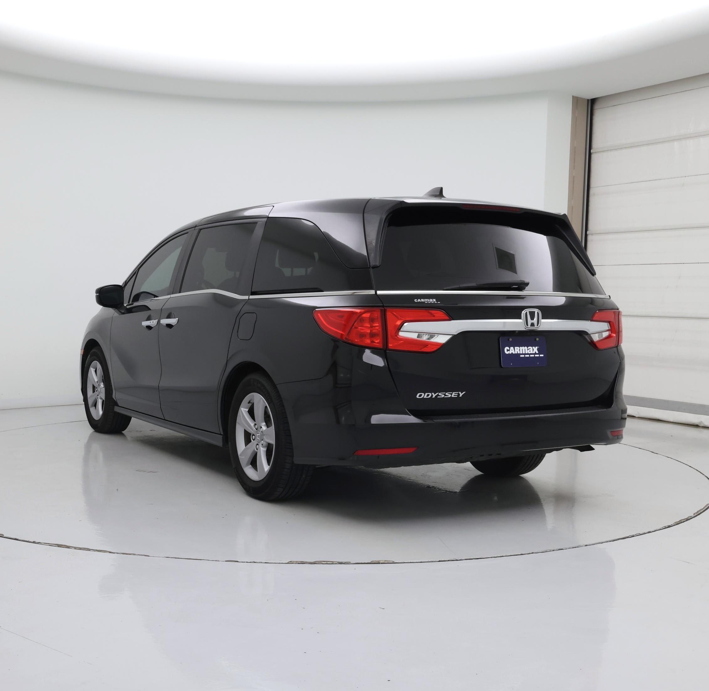 Thumbnail: 2019 Honda Odyssey - 2