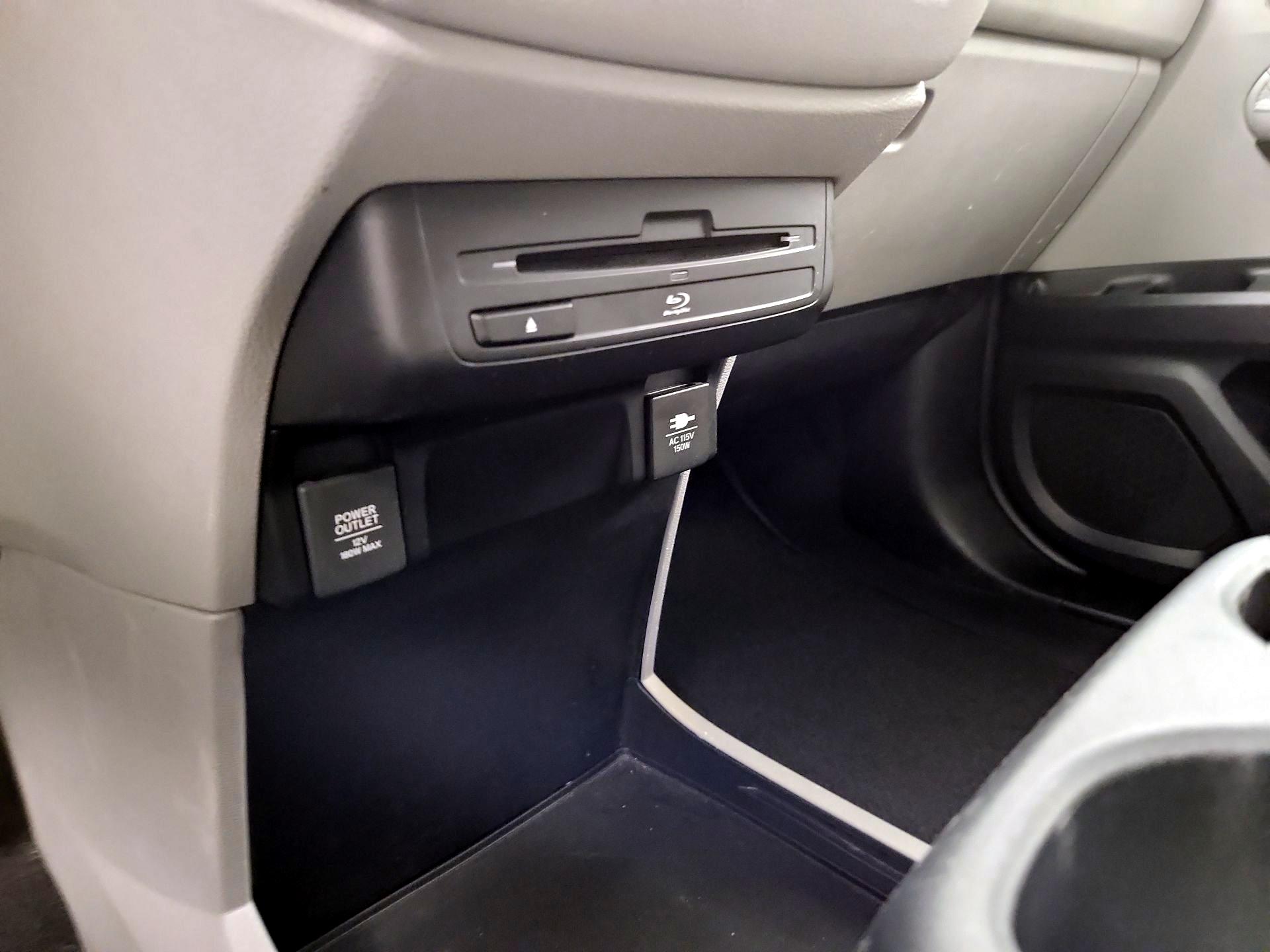 Thumbnail: 2019 Honda Odyssey - 19