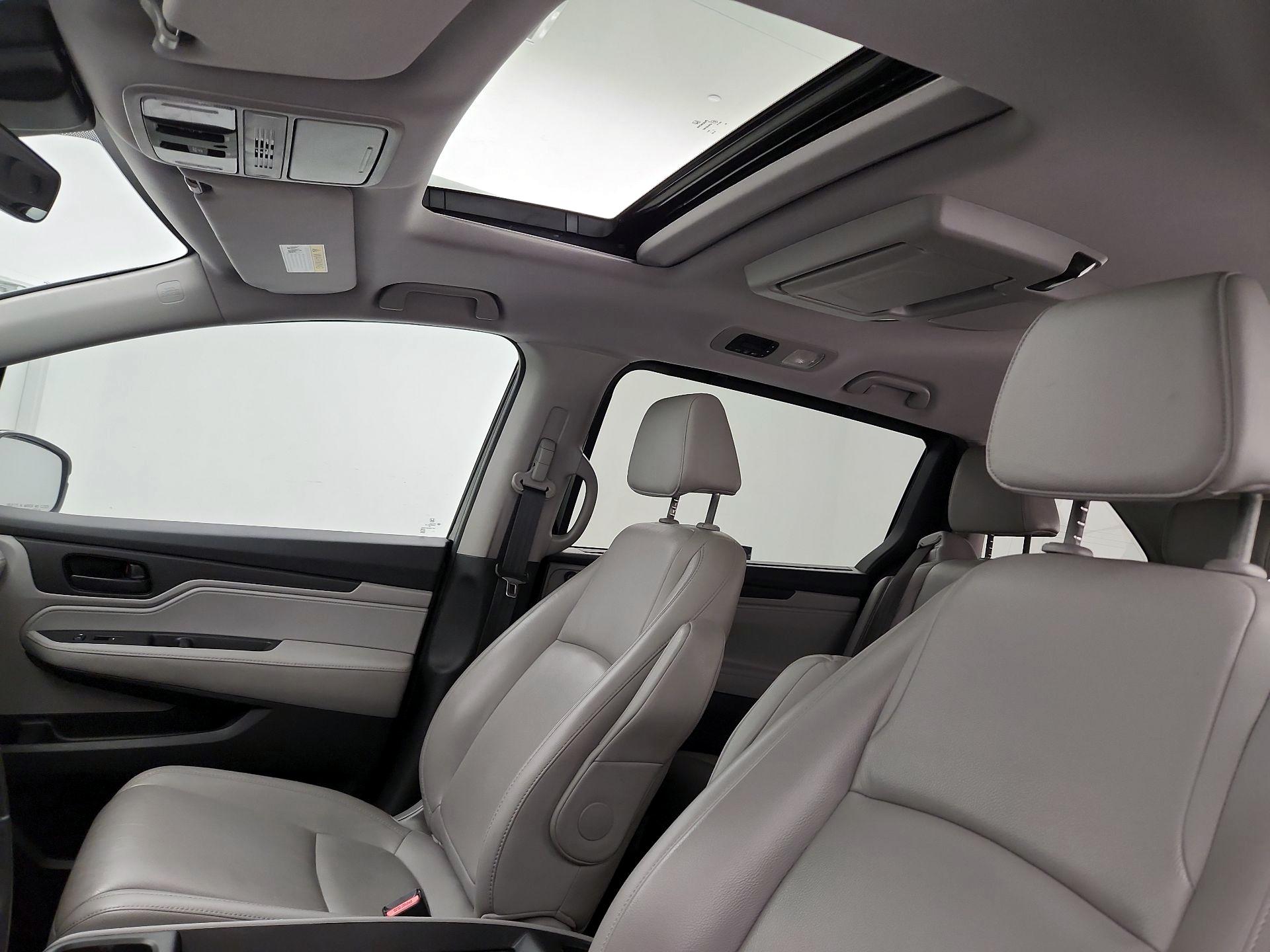 Thumbnail: 2019 Honda Odyssey - 20