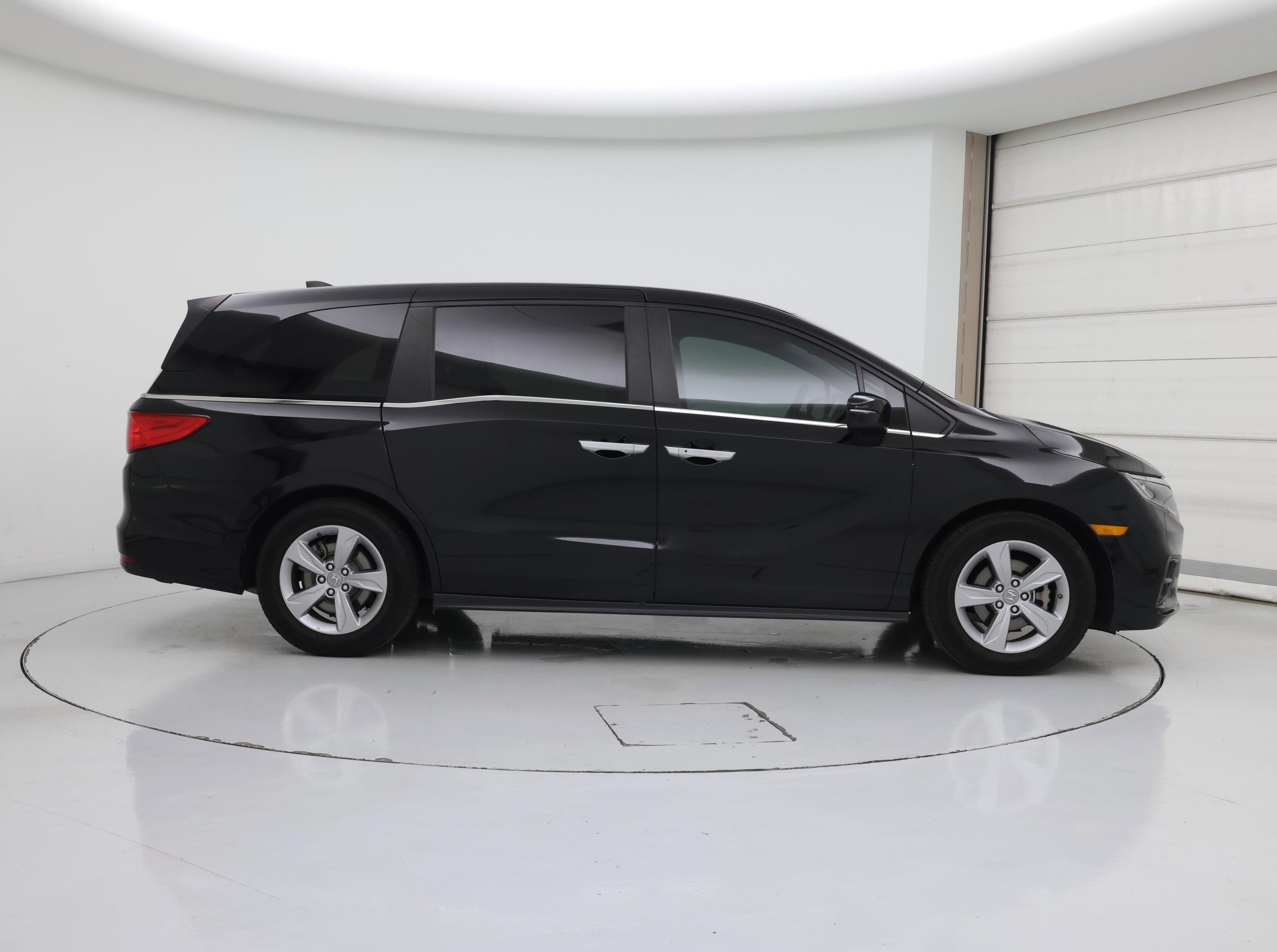 Thumbnail: 2019 Honda Odyssey - 7
