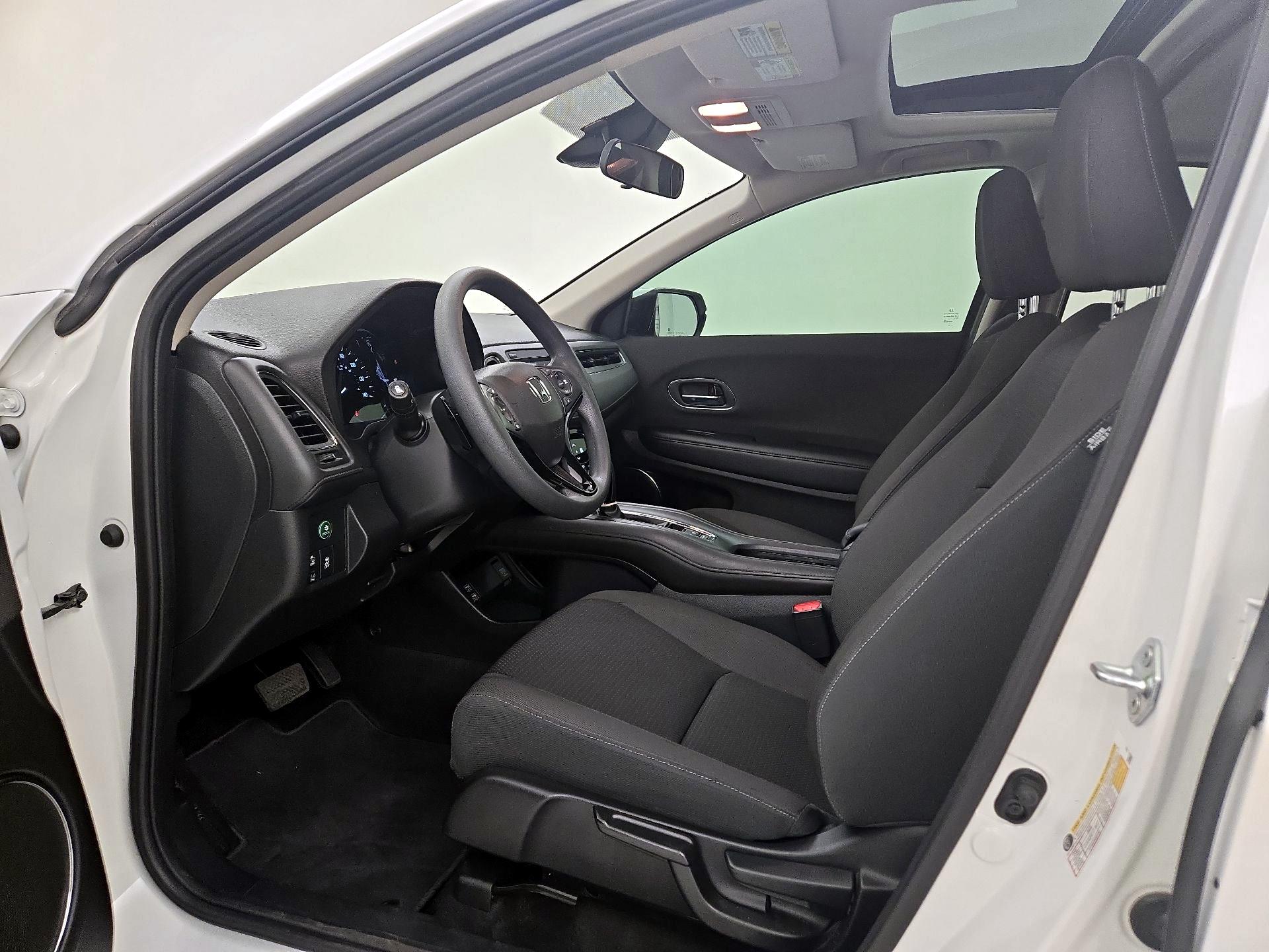 Thumbnail: 2022 Honda HR-V - 11